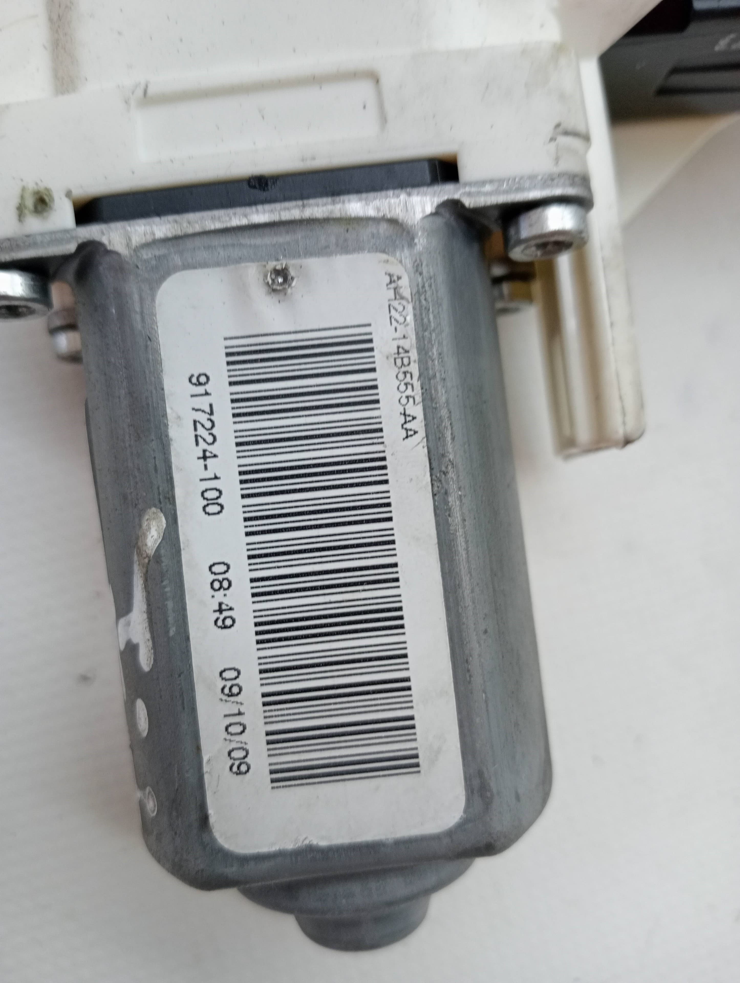 Motor elevalunas trasero izquierdo LAND ROVER RANGE ROVER SPORT 2