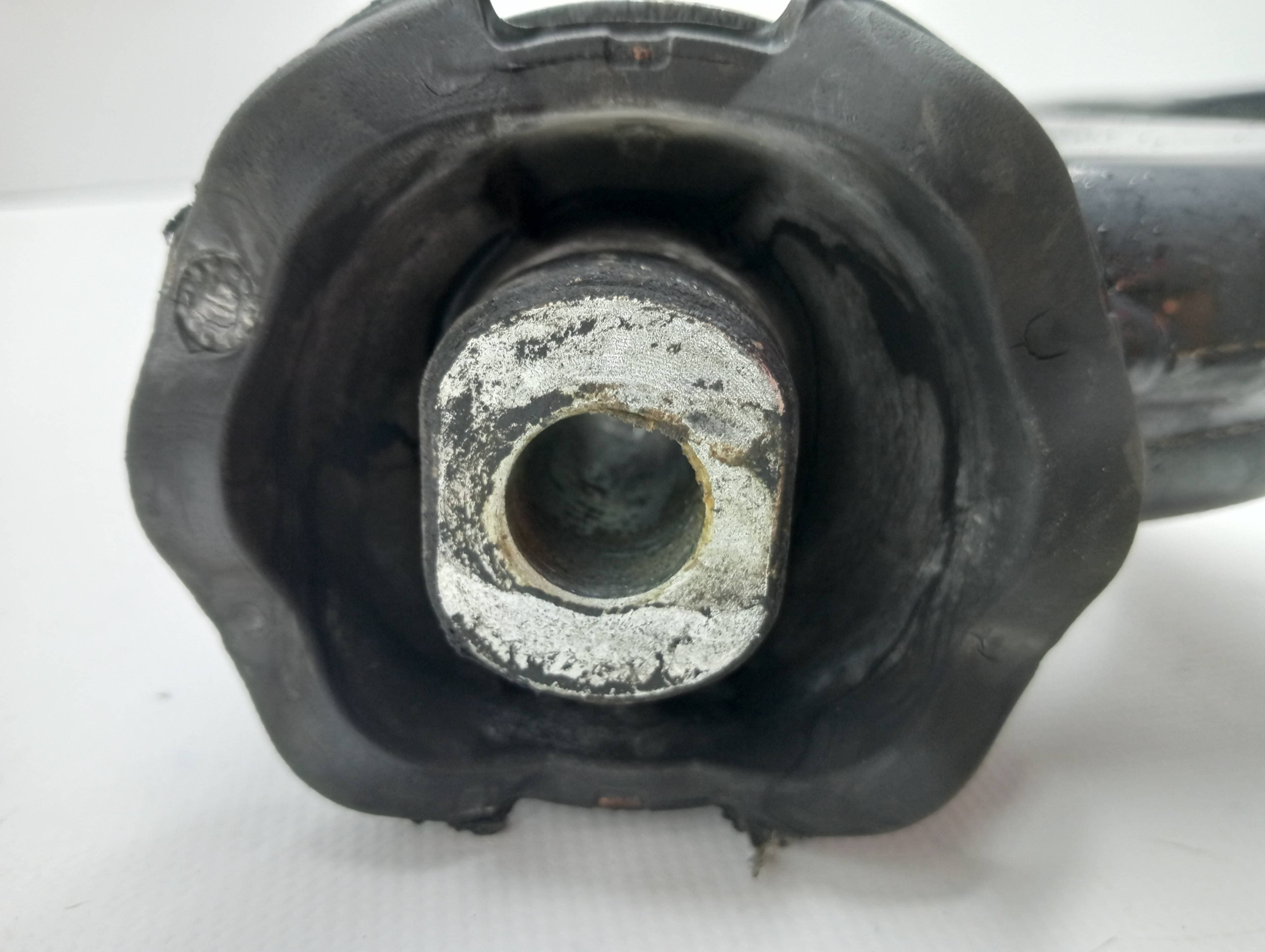 Brazo suspension inferior delantero izquierdo LAND ROVER RANGE ROVER SPORT 3