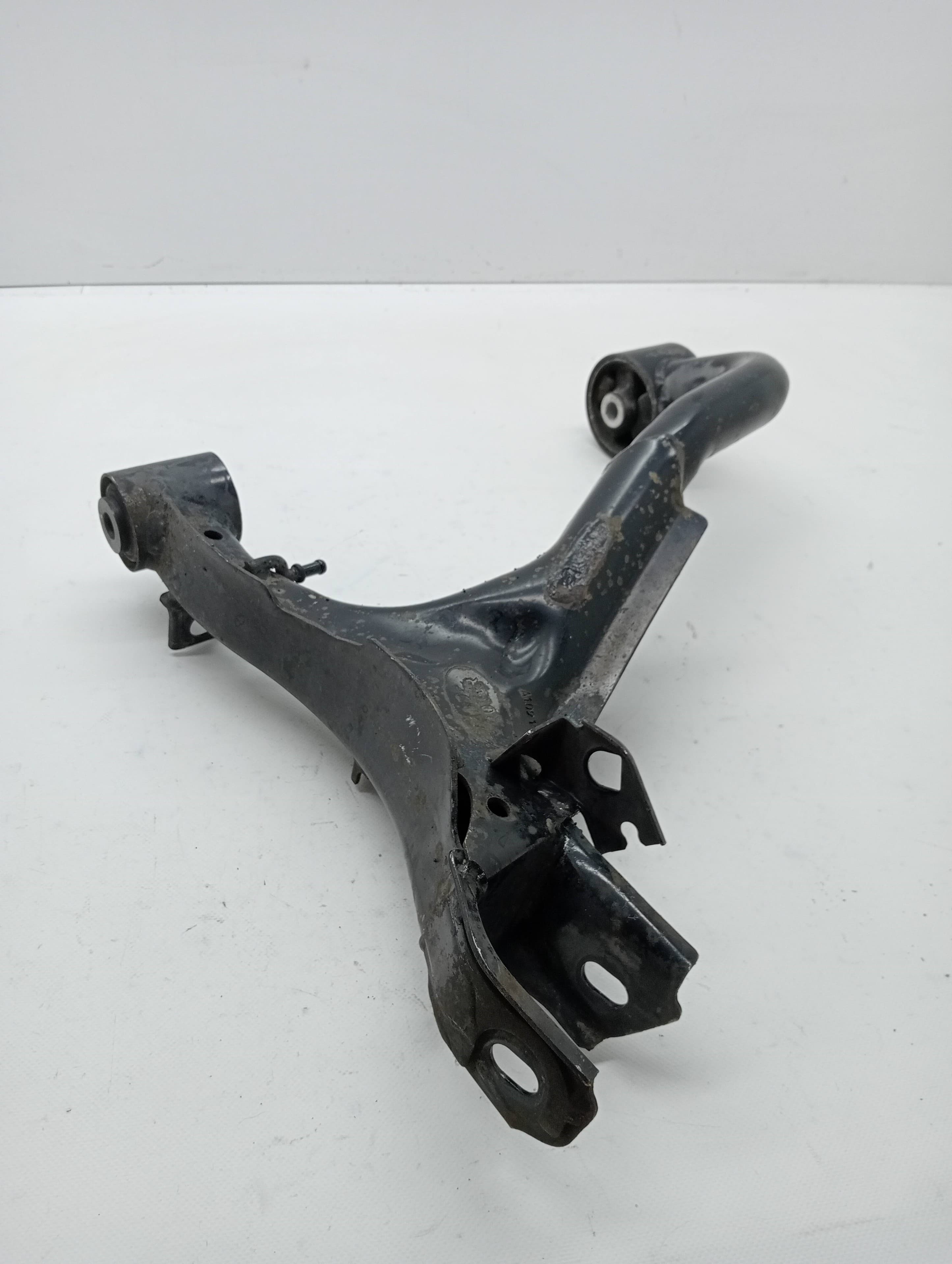 Brazo suspension superior trasero izquierdo LAND ROVER RANGE ROVER SPORT