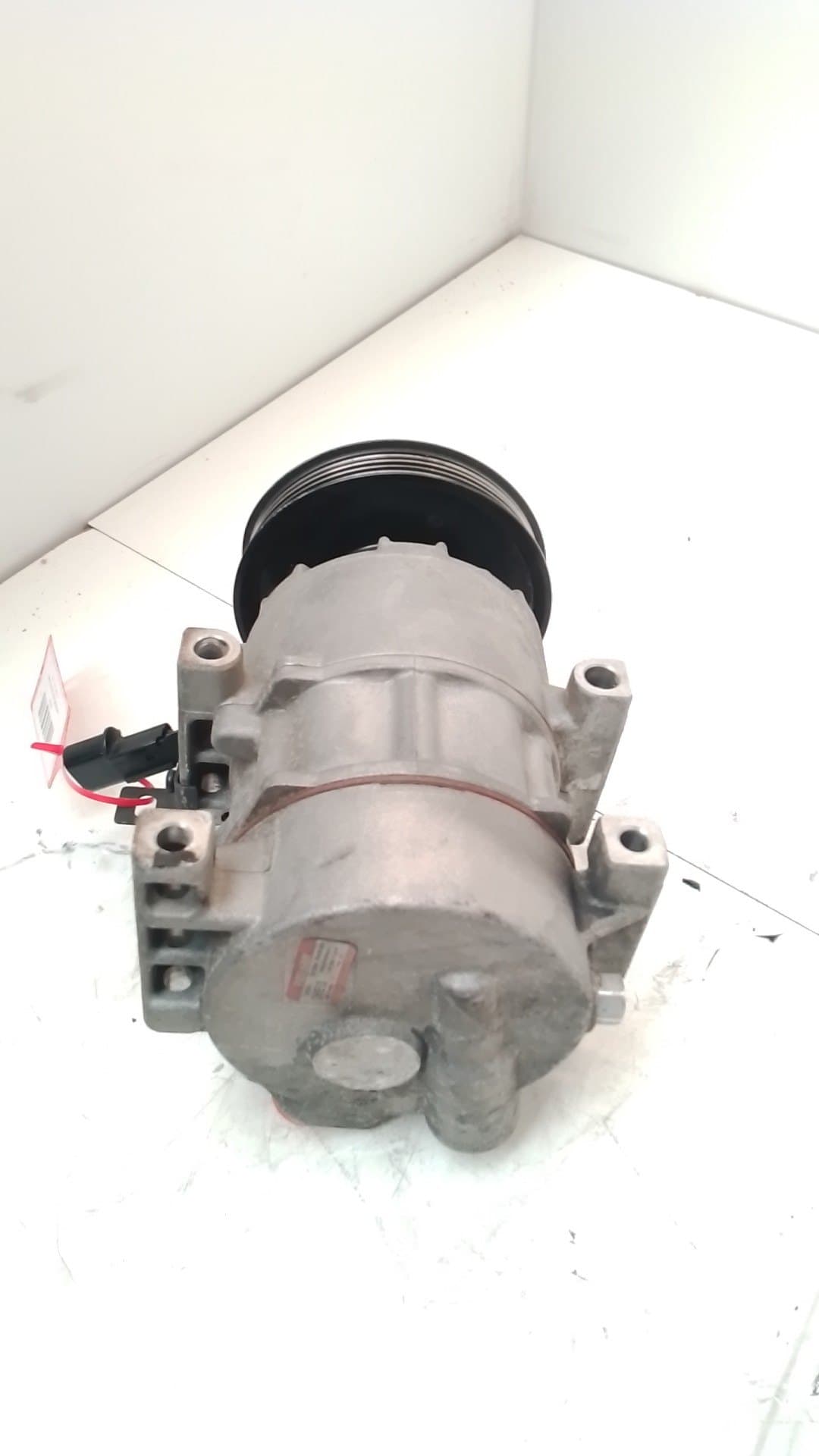 Recambio HYUNDAI I40 ref. 977013Z300
