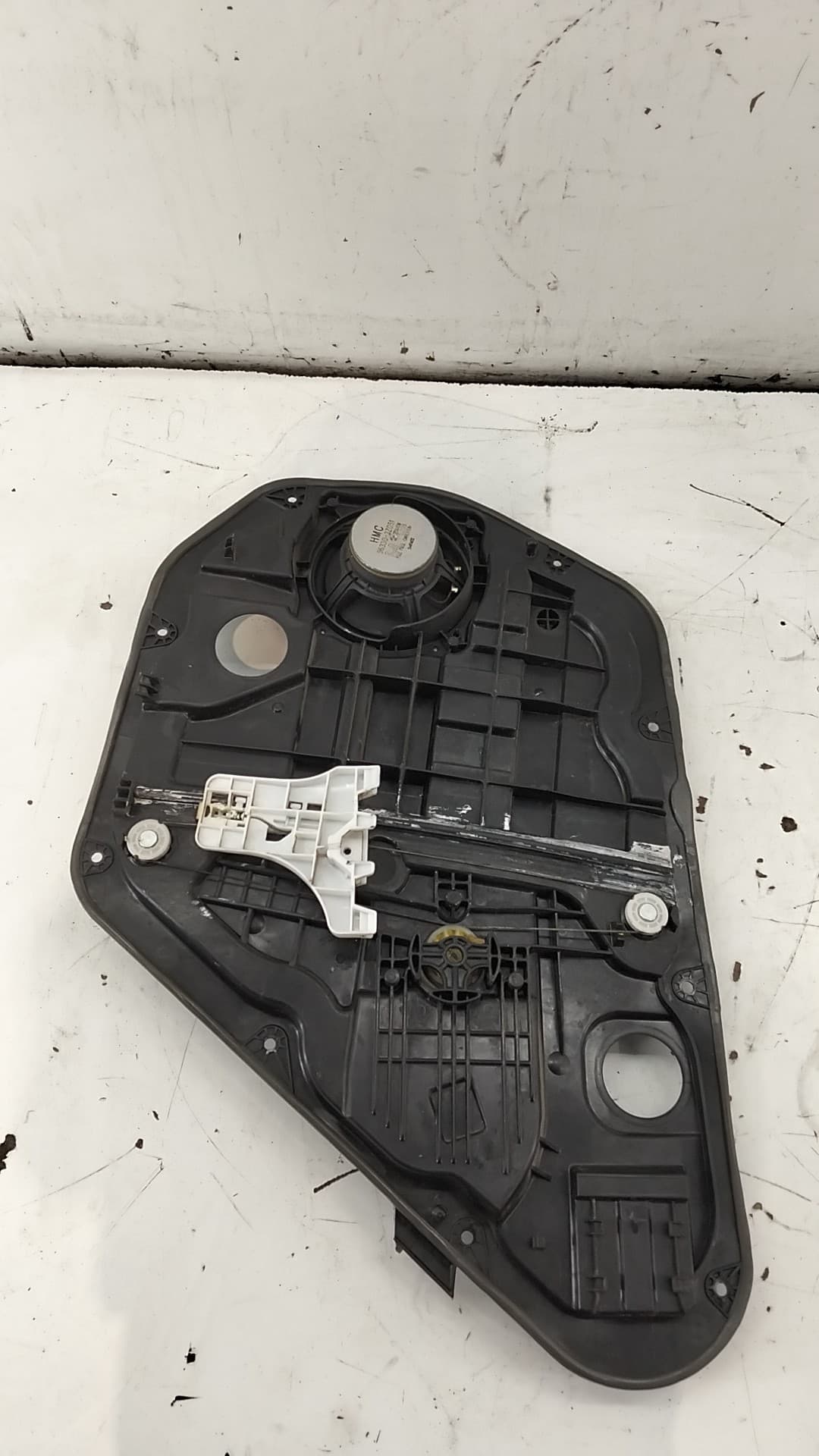 Elevalunas trasero izquierdo HYUNDAI I40 2