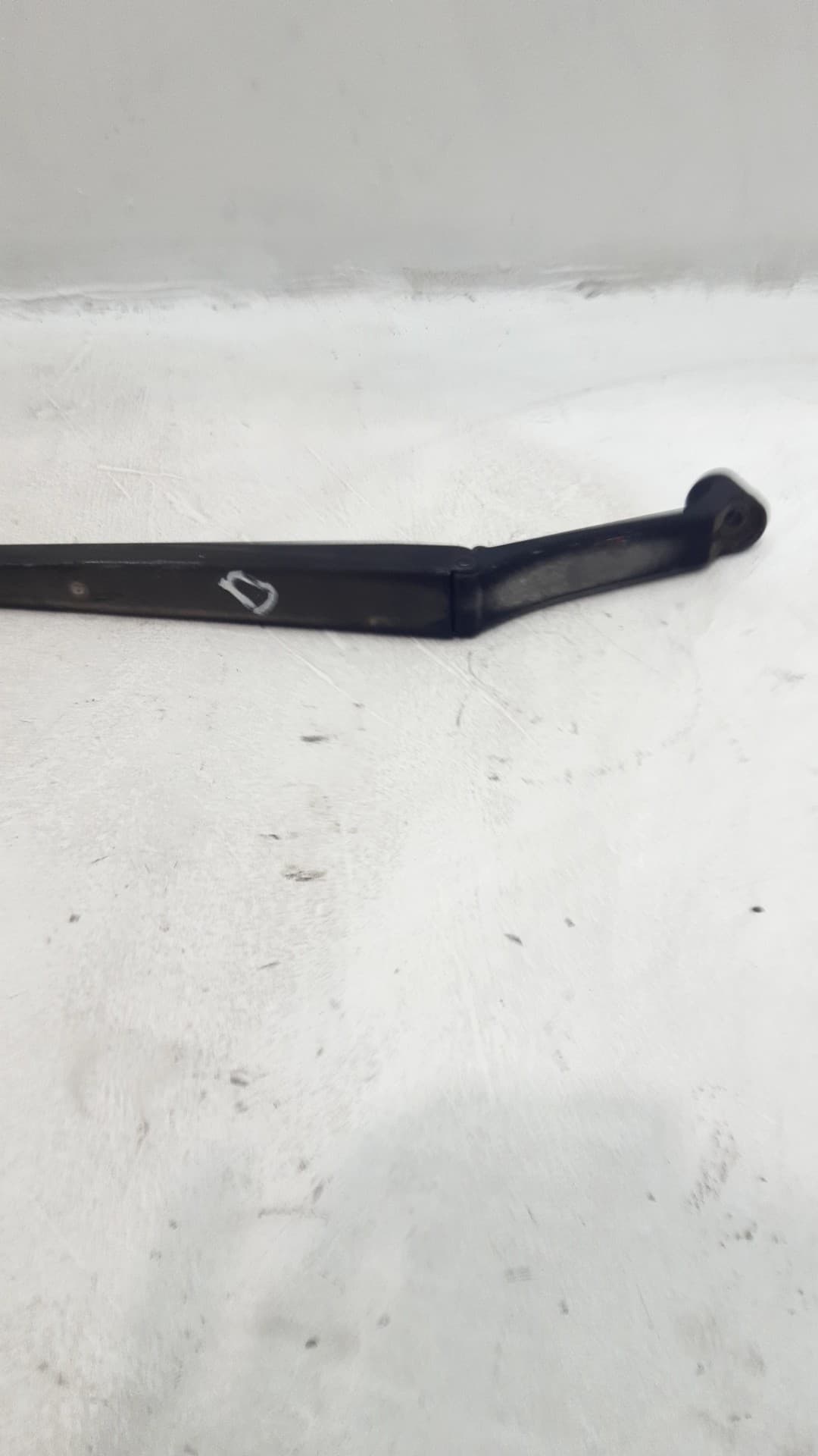 Brazo limpia delantero derecho MITSUBISHI COLT BERLINA 5 (Z30A) 3