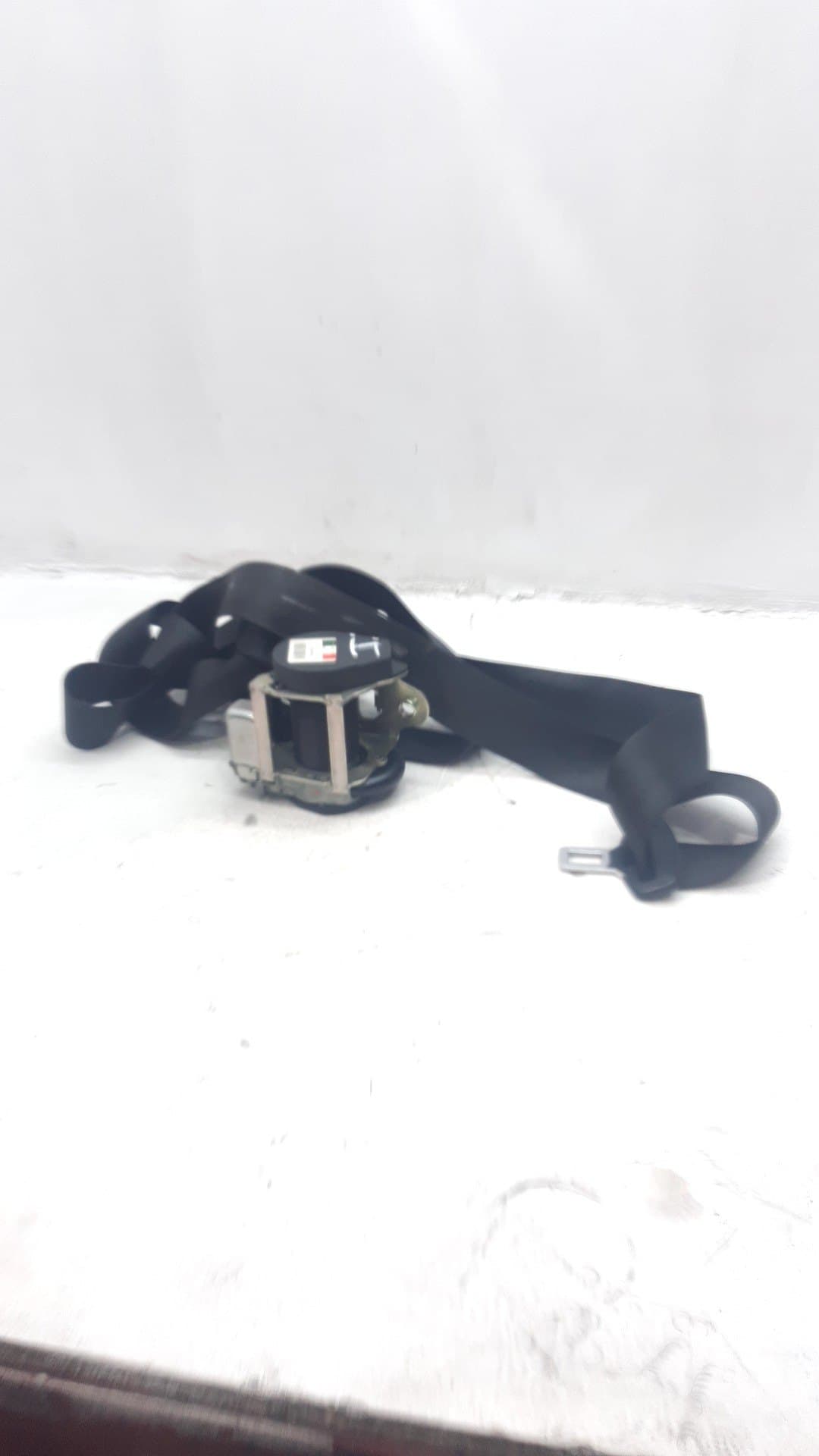 Cinturon seguridad delantero izquierdo MITSUBISHI COLT BERLINA 5 (Z30A)