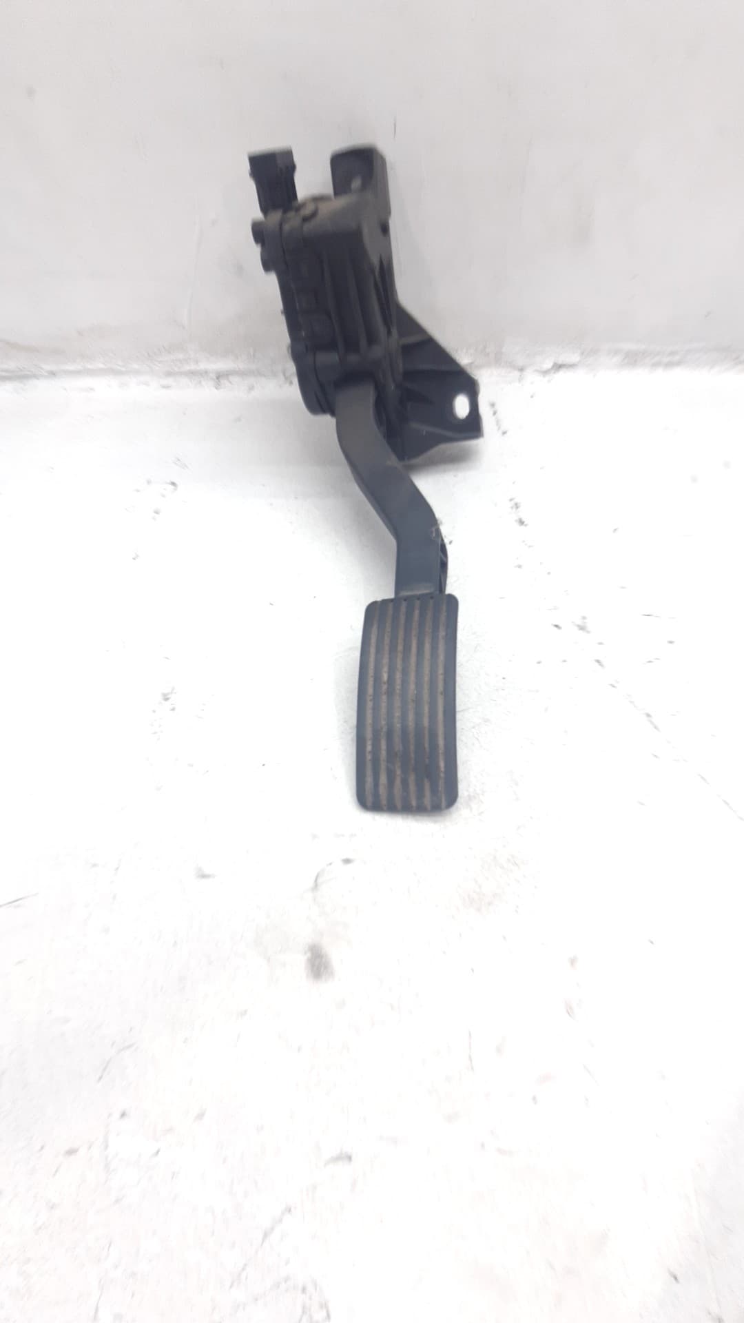 Pedal acelerador MITSUBISHI COLT BERLINA 5 (Z30A)