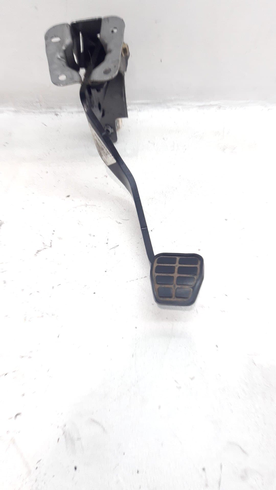 Pedal freno MITSUBISHI COLT BERLINA 5 (Z30A)