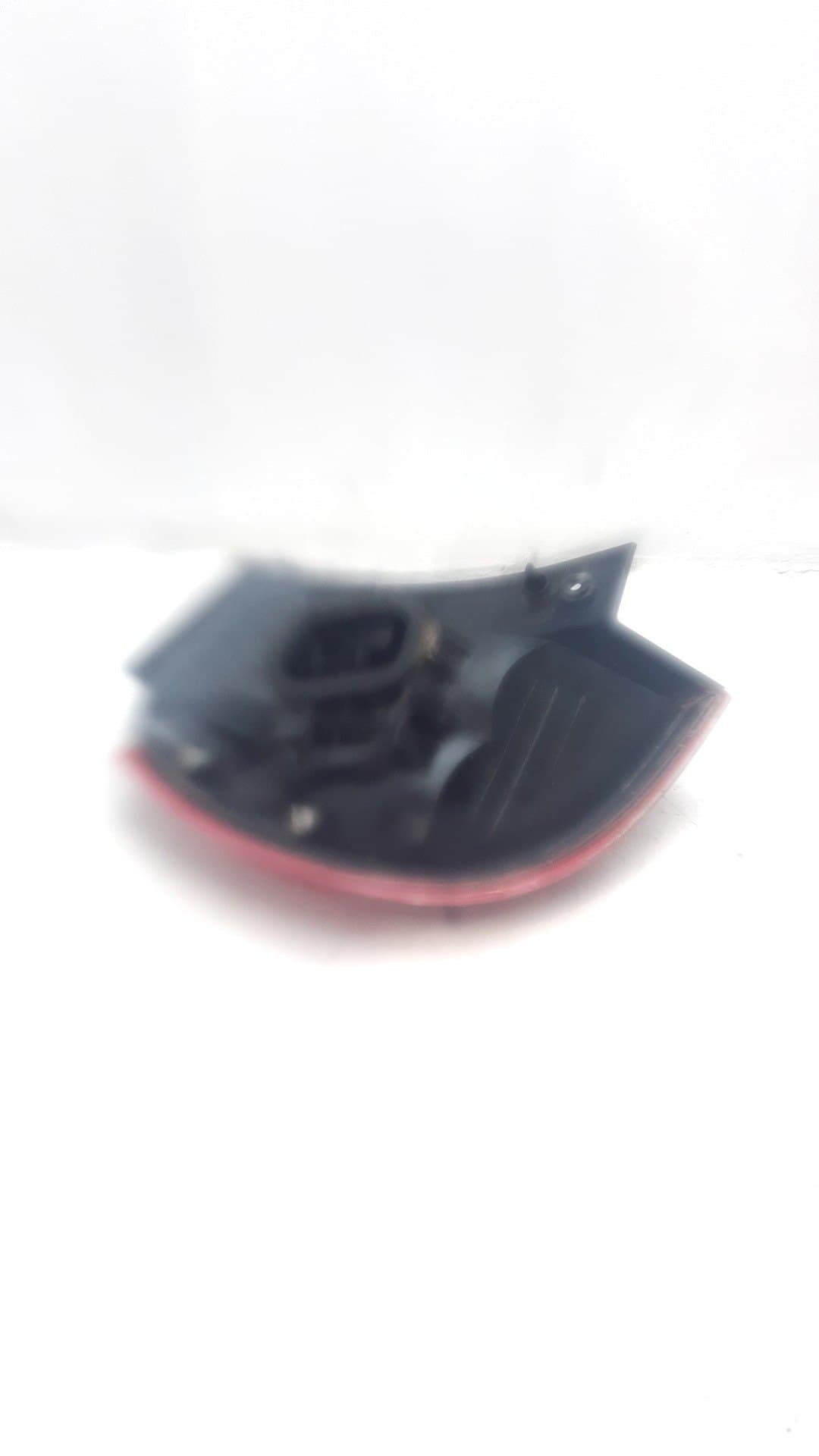 Piloto trasero derecho MITSUBISHI COLT BERLINA 5 (Z30A) 3