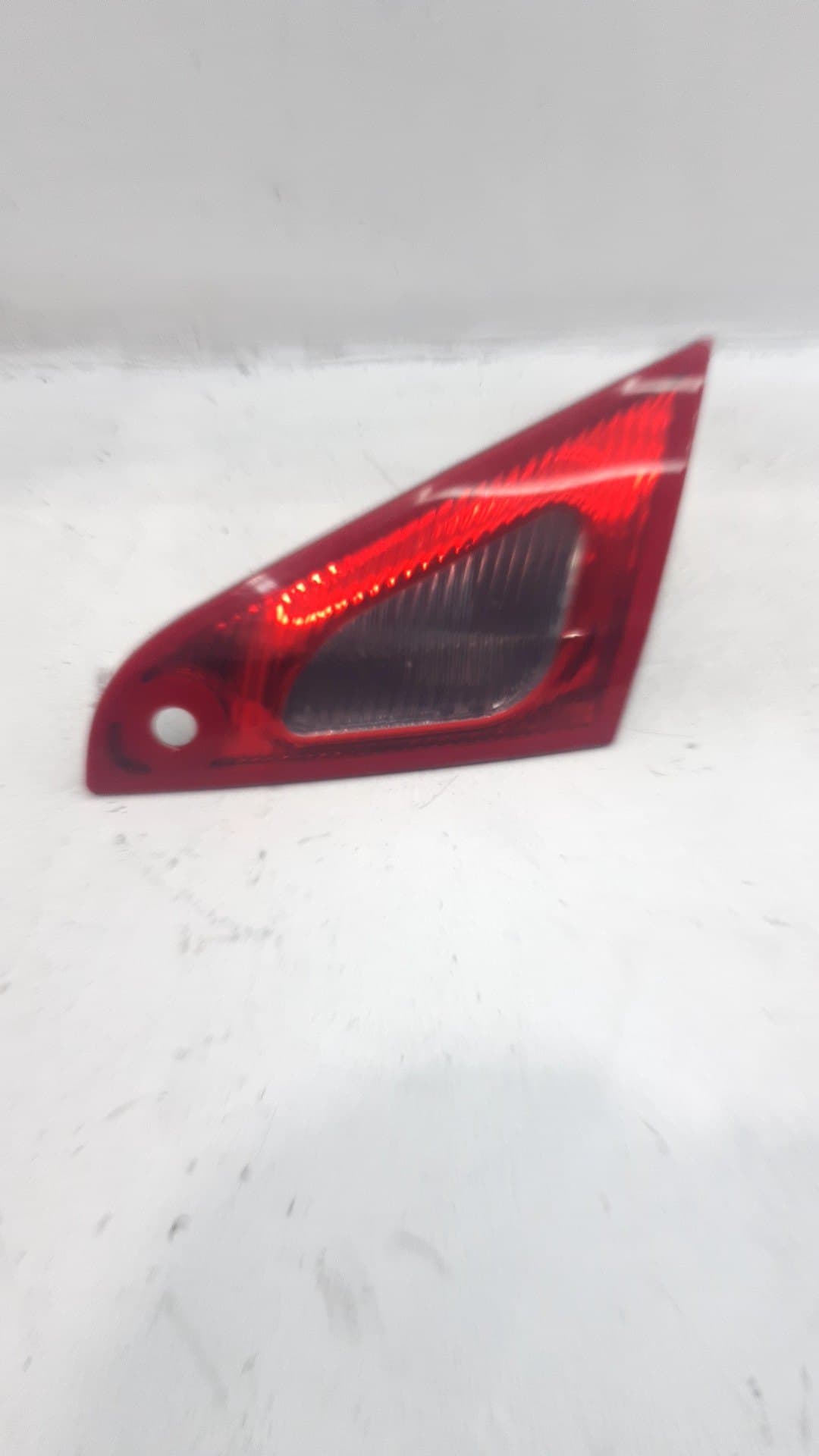 Piloto trasero derecho interior MITSUBISHI COLT BERLINA 5 (Z30A)