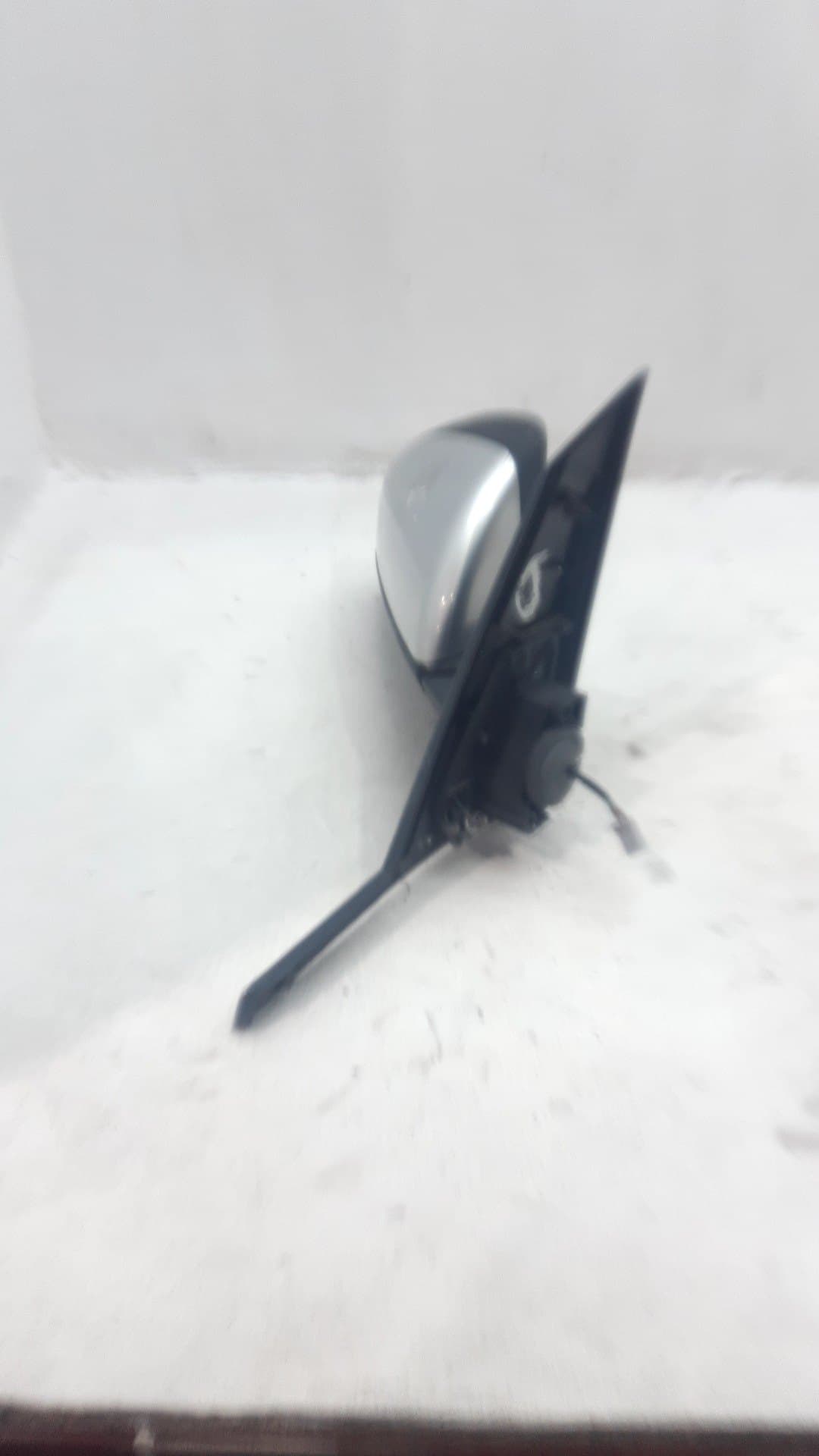 Retrovisor derecho MITSUBISHI COLT BERLINA 5 (Z30A) 3