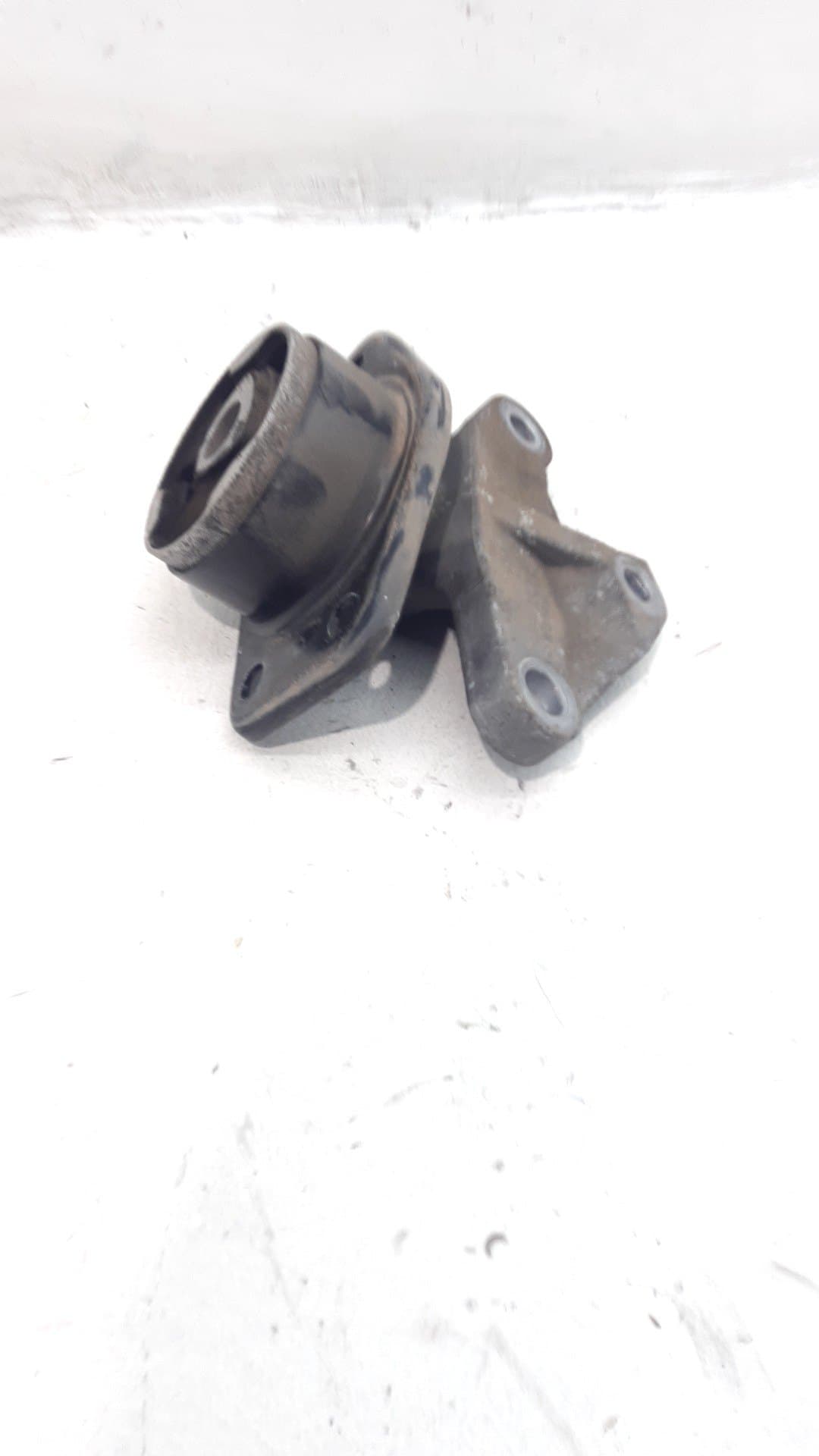 Soporte motor MITSUBISHI COLT BERLINA 5 (Z30A)