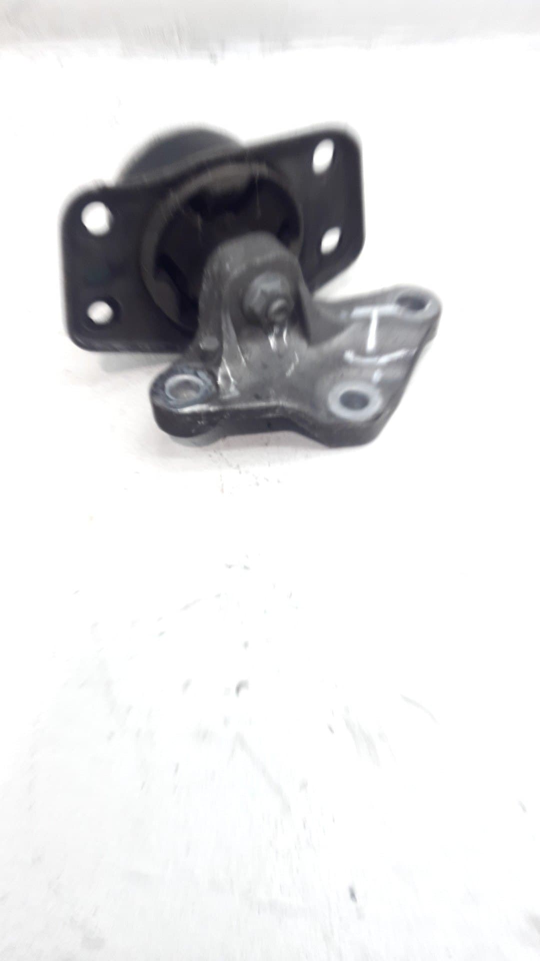 Soporte motor MITSUBISHI COLT BERLINA 5 (Z30A) 2
