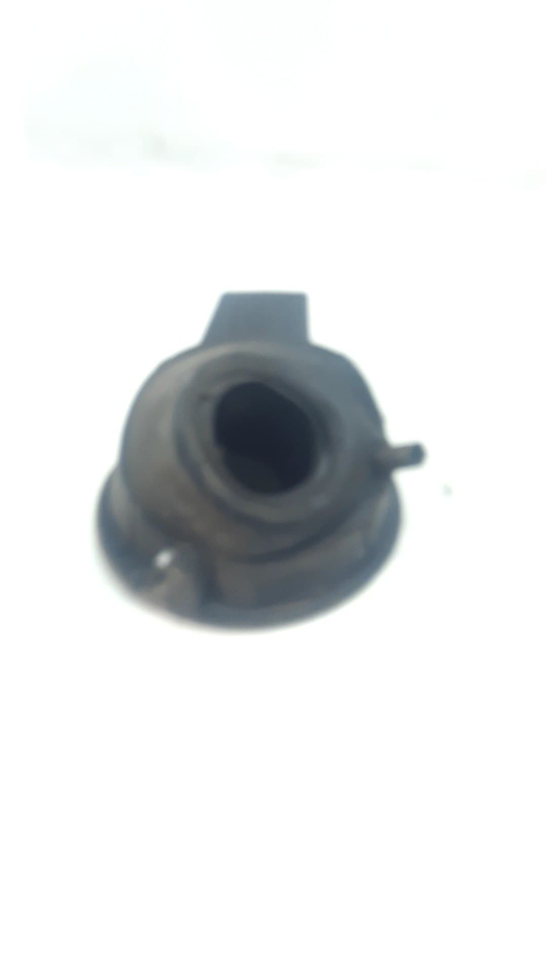 Tapa exterior combustible MITSUBISHI COLT BERLINA 5 (Z30A) 2