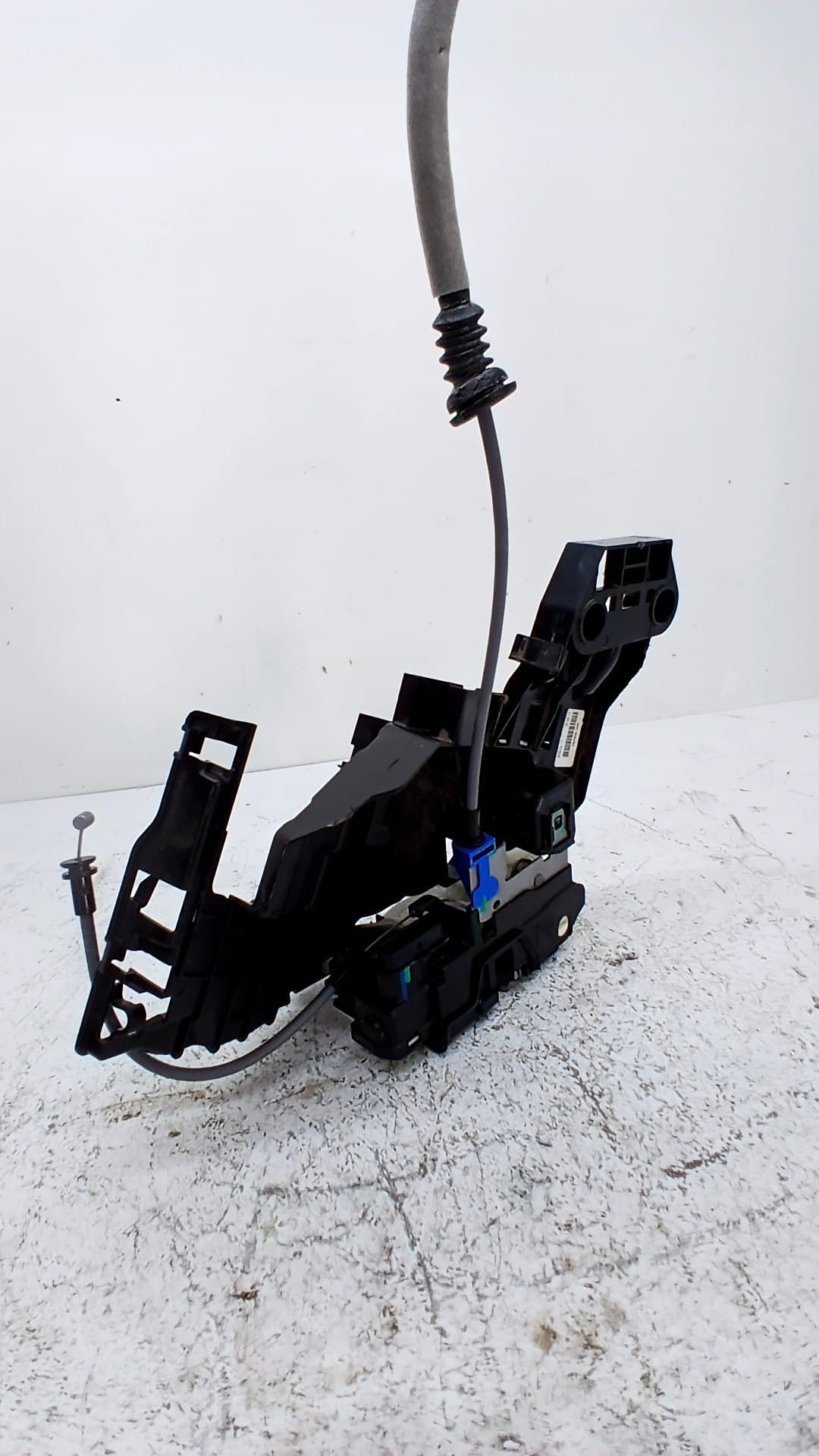 Cerradura puerta trasera izquierda LYNK & CO 01 2