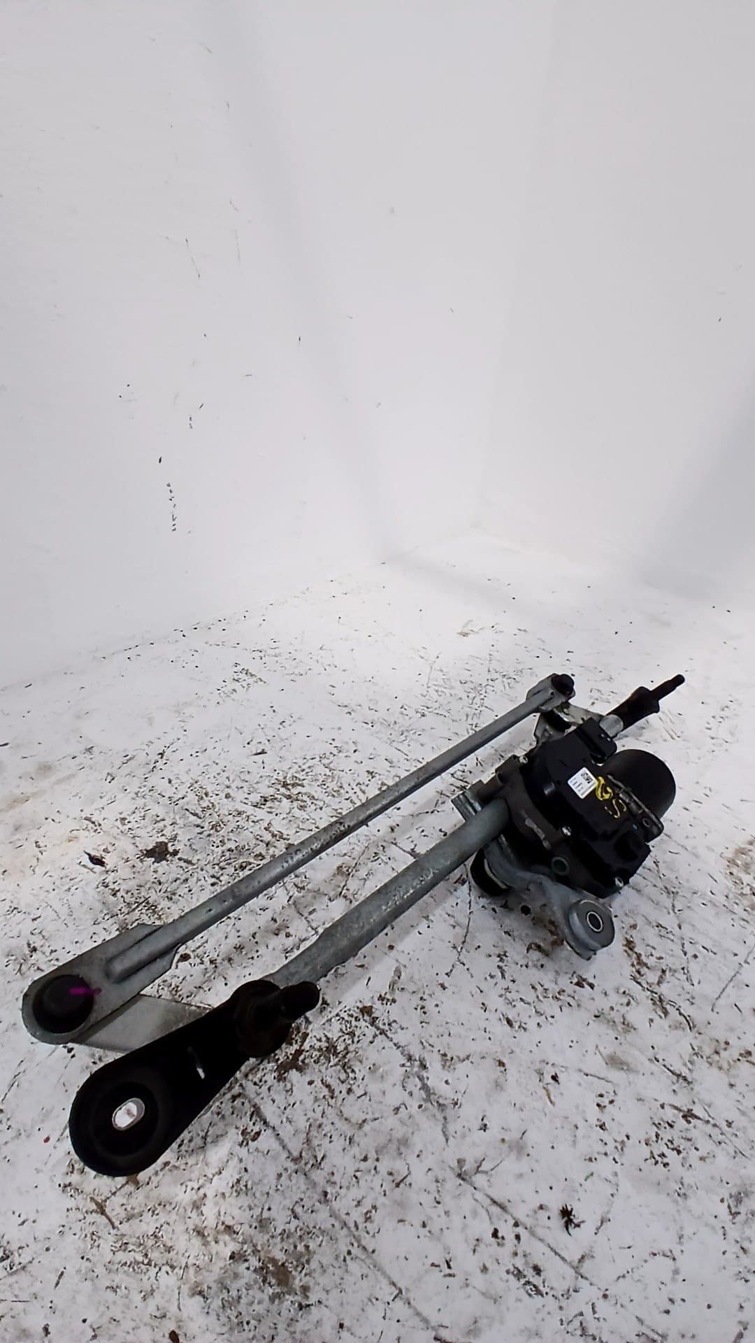 Motor limpia delantero LYNK & CO 01 3