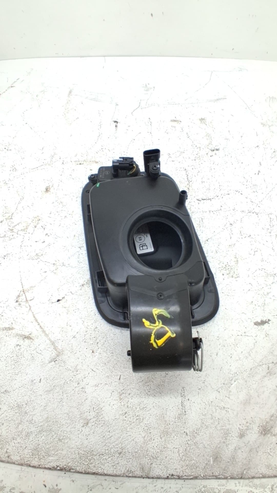 Tapa exterior combustible LYNK & CO 01 2