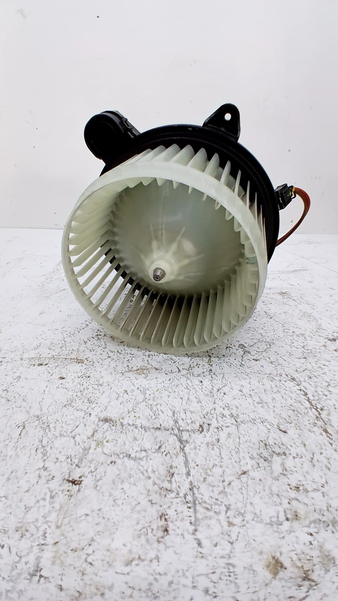Ventilador calefaccion LYNK & CO 01 2