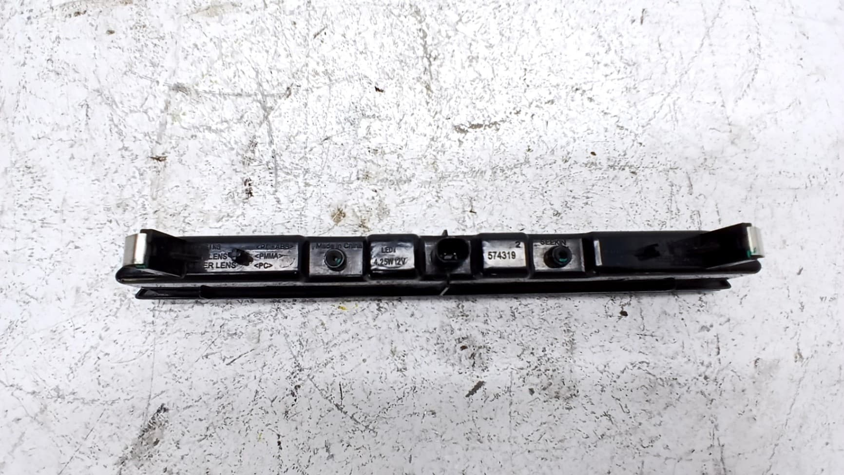 Luz central de freno LYNK & CO 01 2