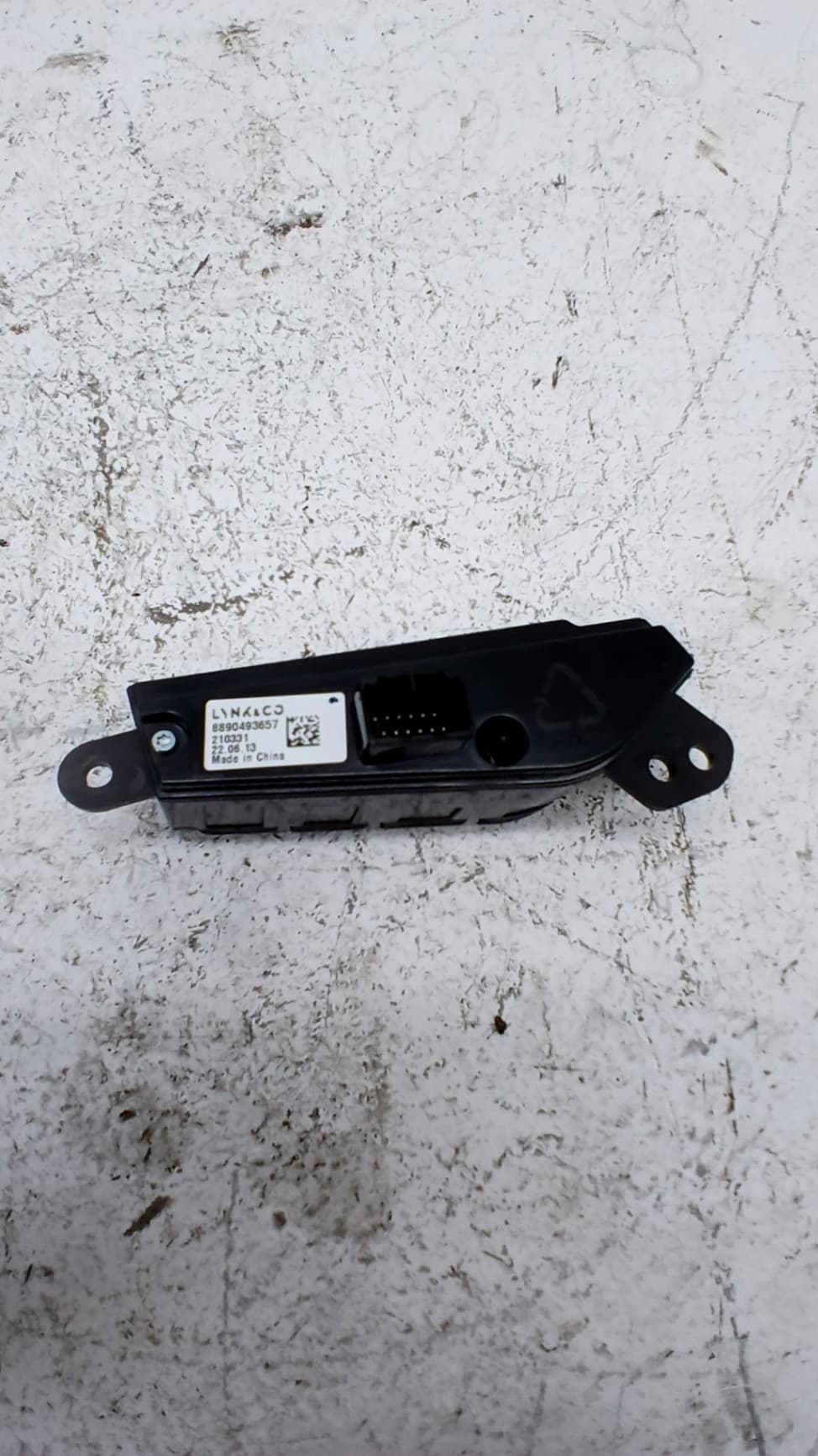 Mando multifuncion LYNK & CO 01 2