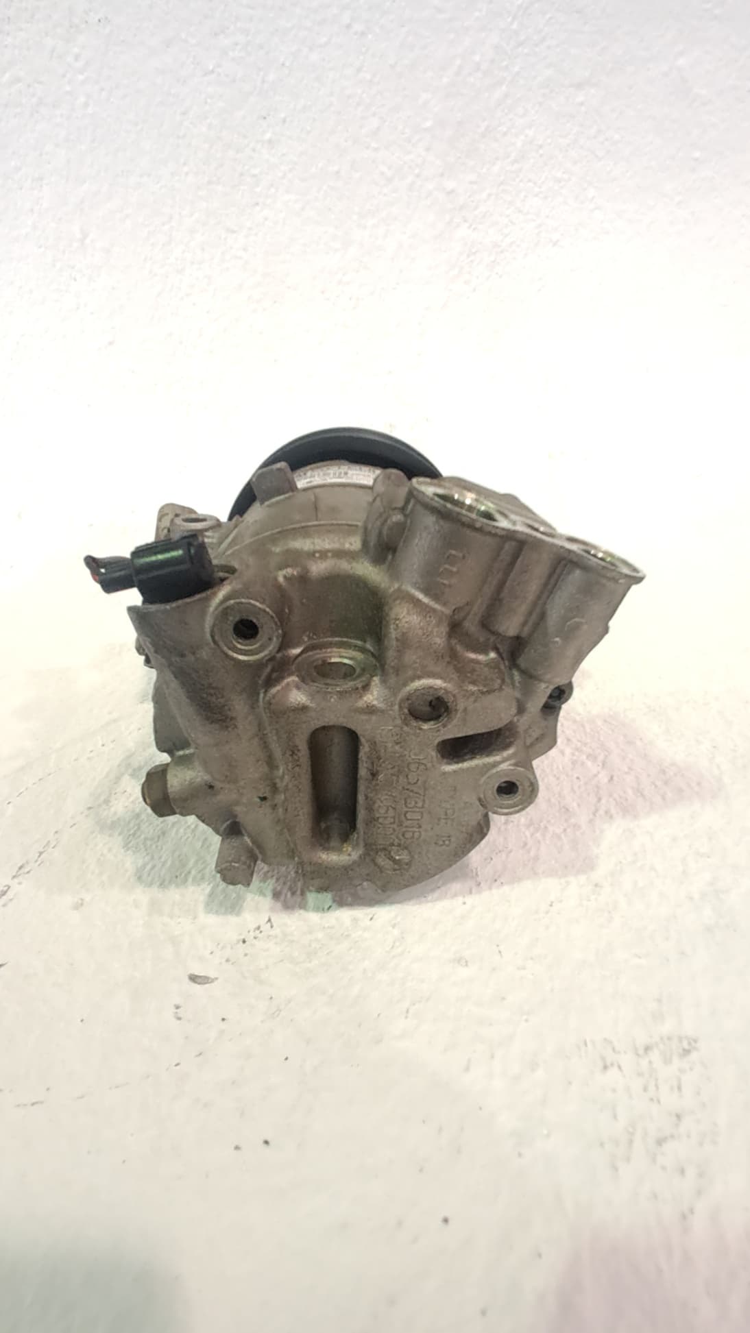 Recambio OPEL ASTRA J LIM ref. 13395695 2