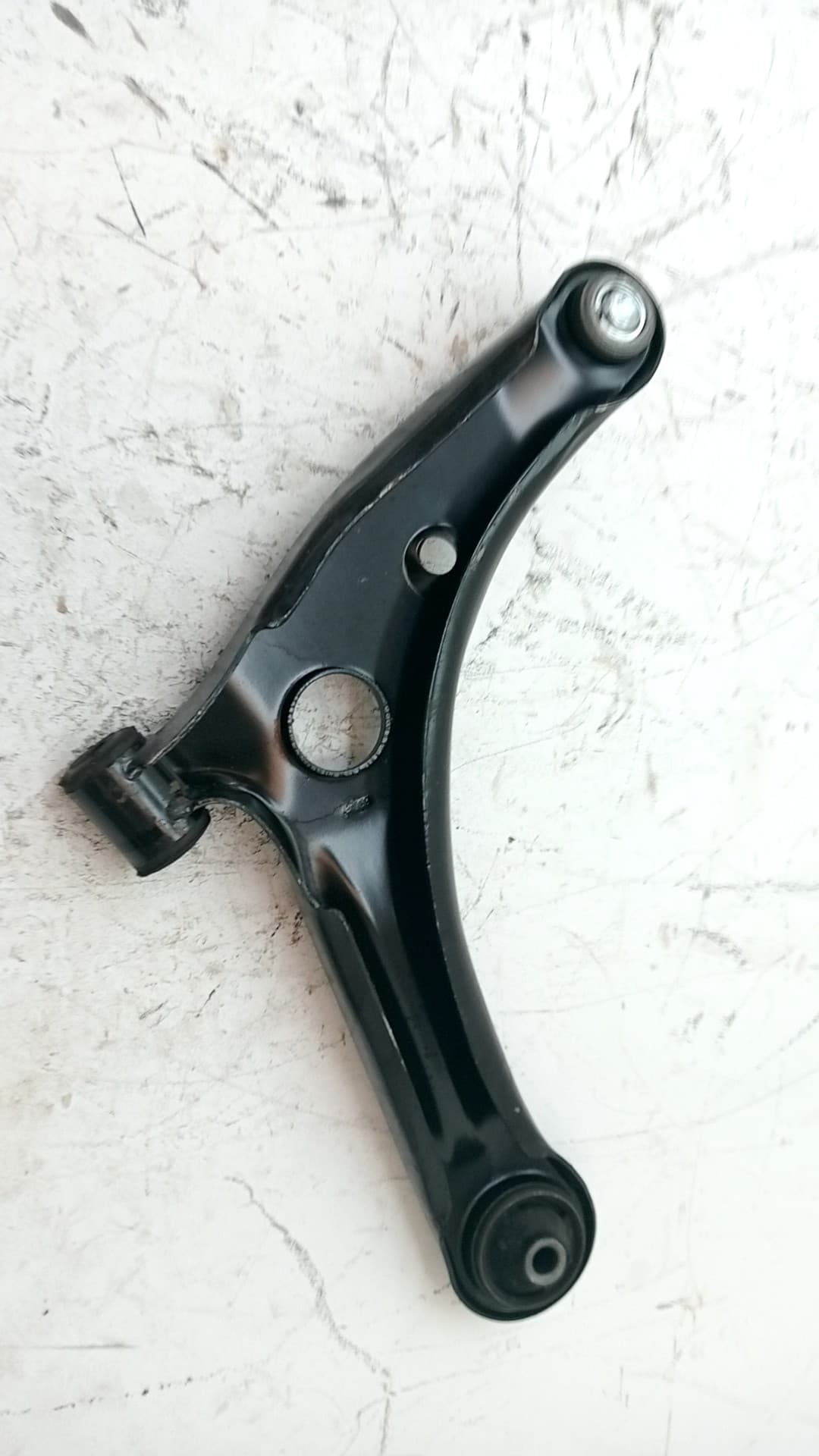 Brazo suspension inferior delantero izquierdo SMART FORFOUR 2