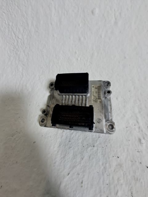 Centralita motor uce FIAT GRANDE PUNTO (199) 3