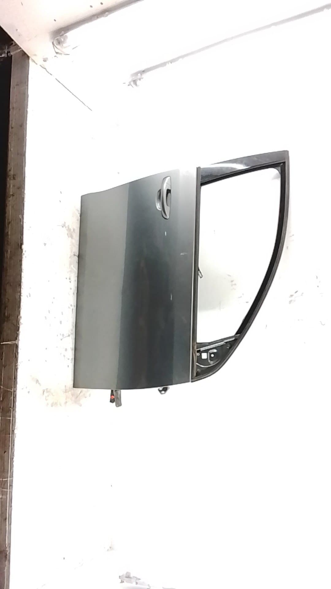 Puerta delantera derecha VOLKSWAGEN GOLF VI (5K1)
