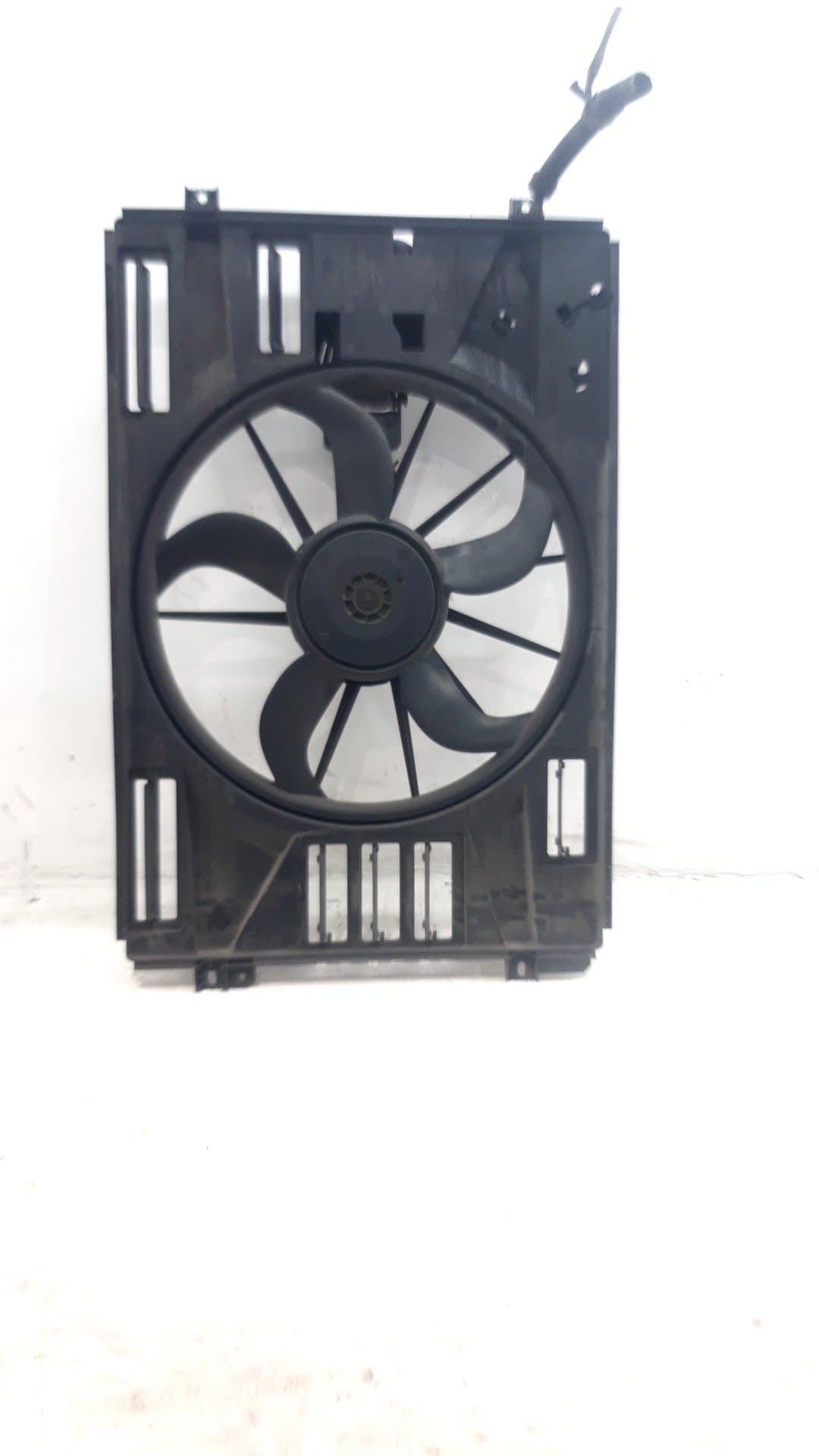 Electroventilador VOLKSWAGEN GOLF VI (5K1)