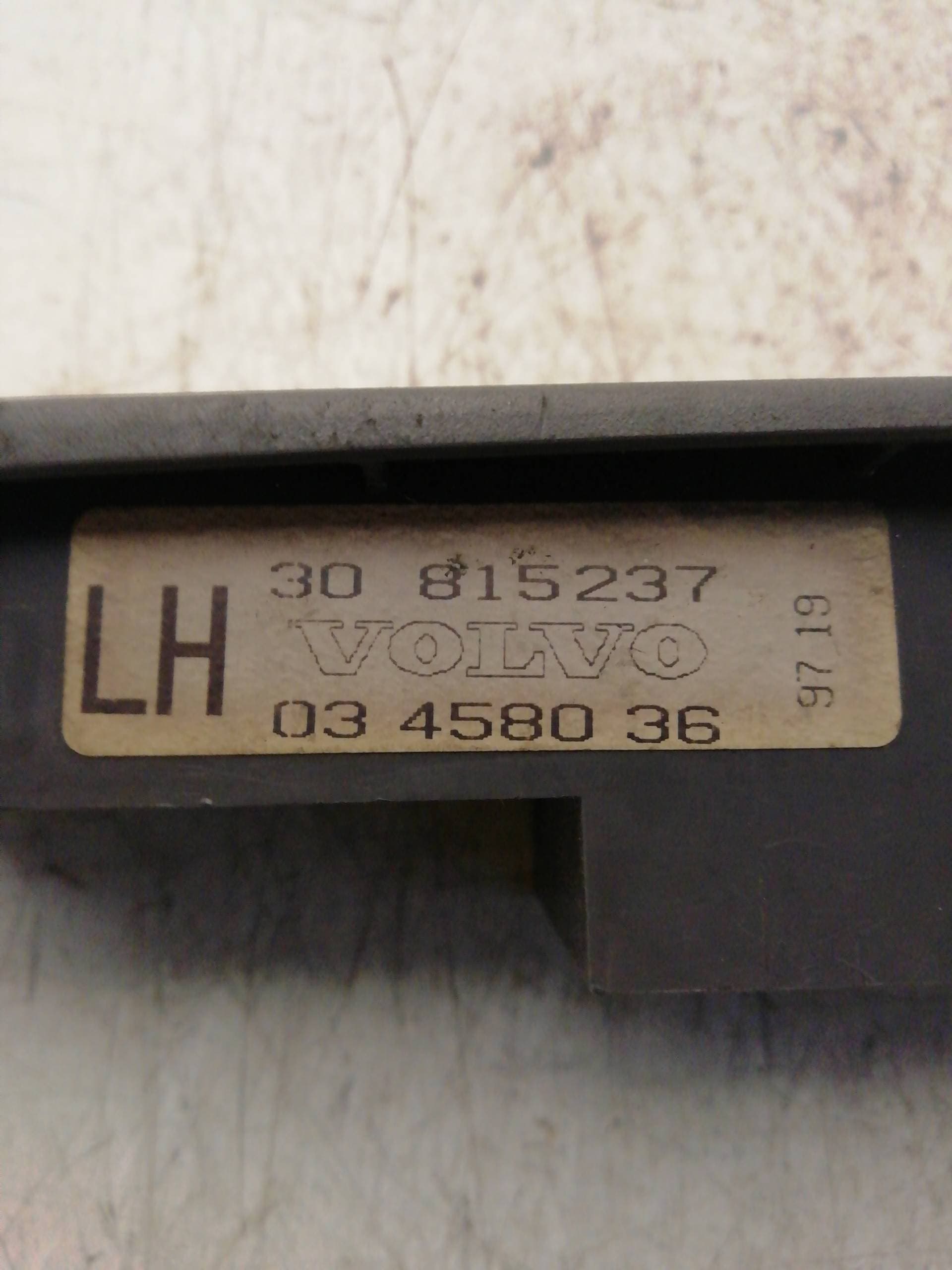 Mando elevalunas delantero izquierdo VOLVO S40 BERLINA 2