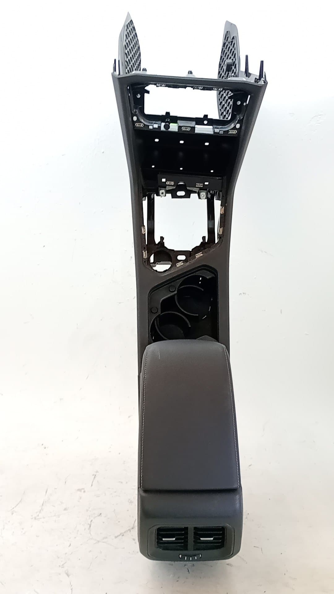 Consola central VOLKSWAGEN TIGUAN (AX1) 5