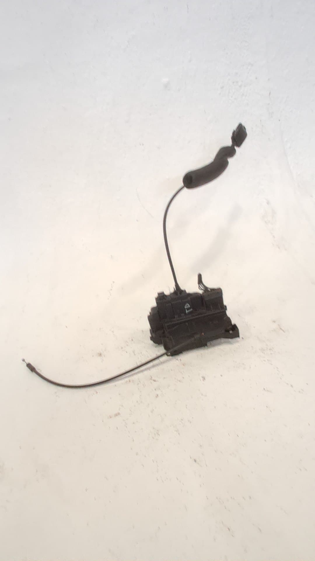 Cerradura puerta trasera derecha RENAULT MEGANE III BERLINA 5 P