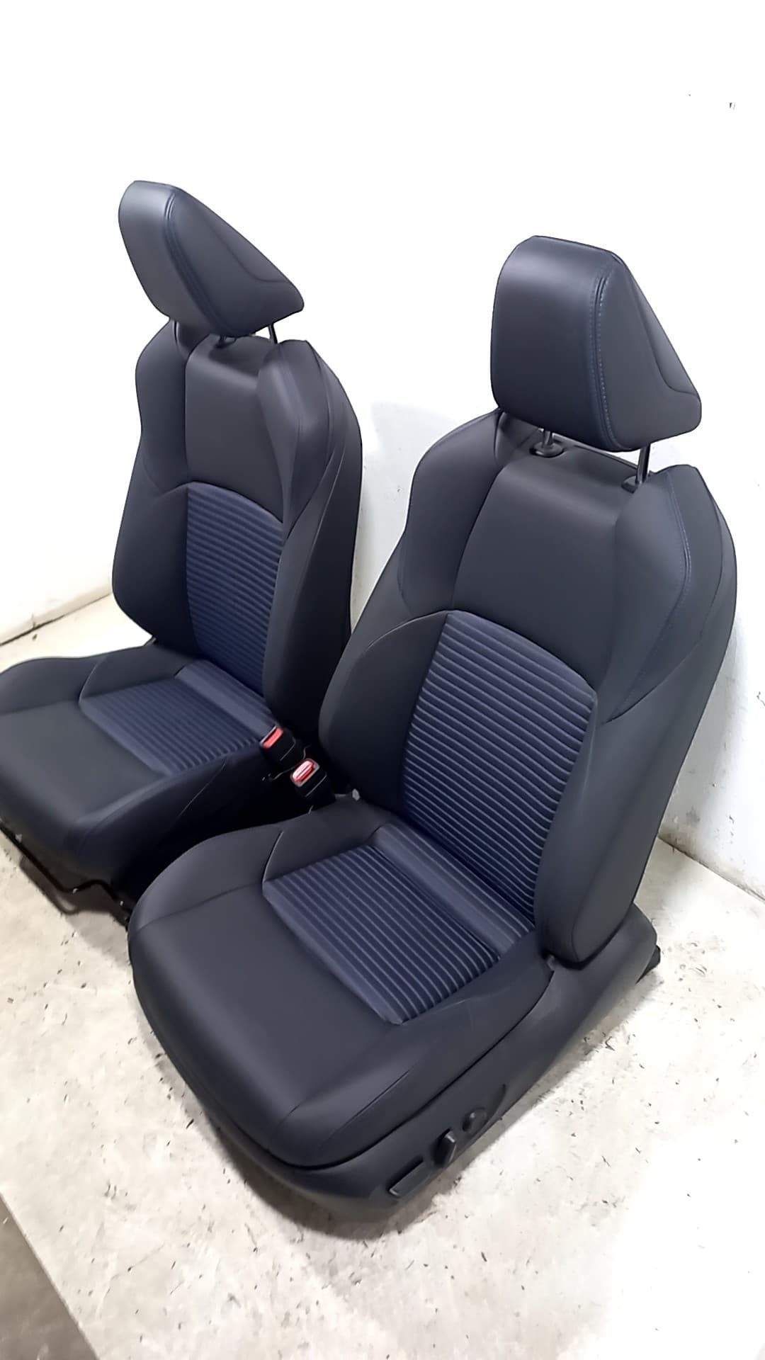 Recambio TOYOTA RAV ref. 7202042360 3