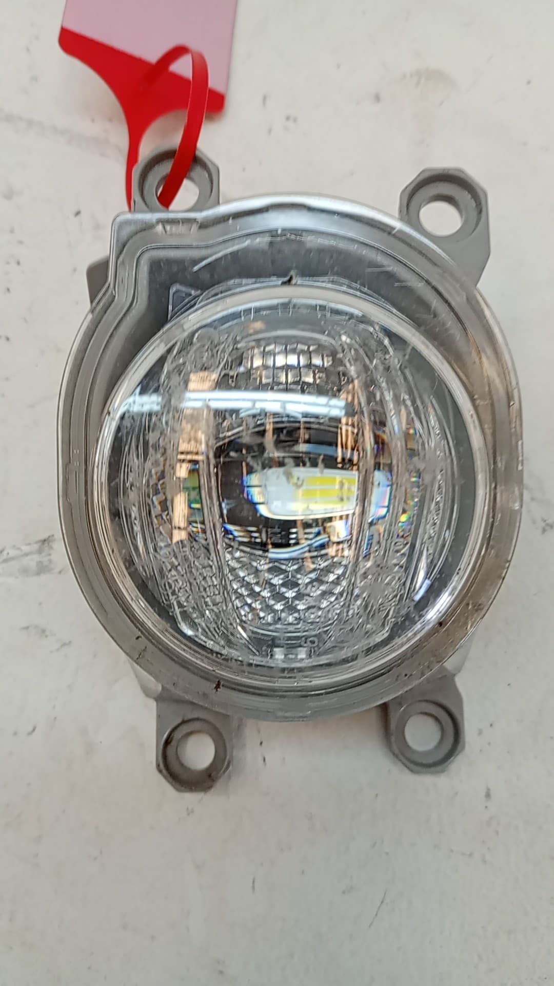 Faro antiniebla izquierdo TOYOTA RAV