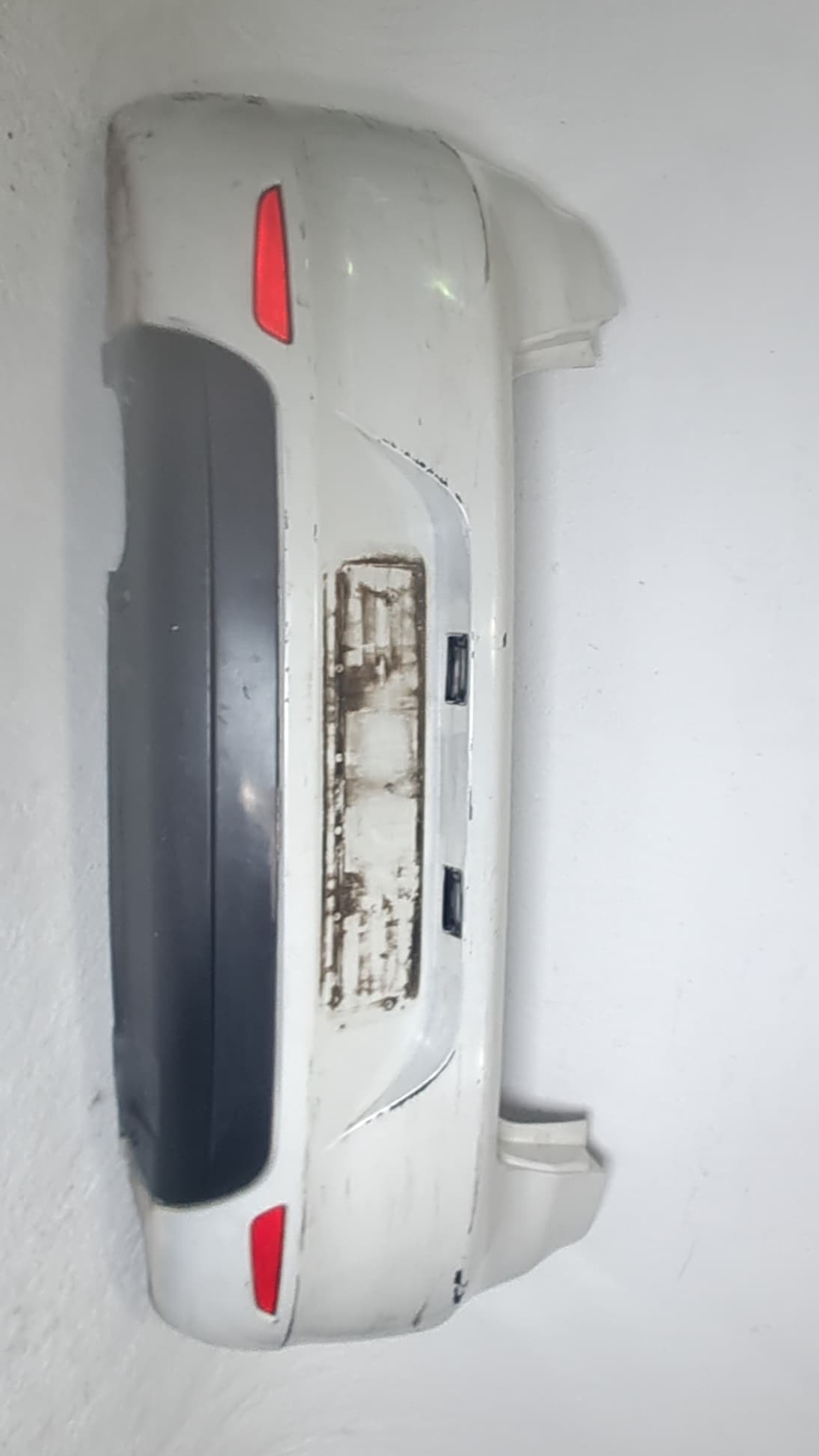 Paragolpes trasero SEAT IBIZA (6L1)