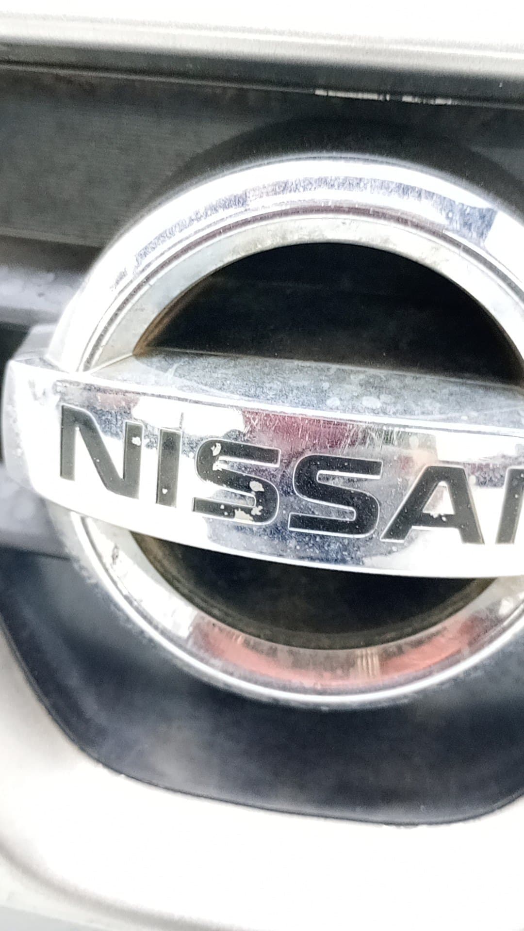 Rejilla delantera NISSAN X-TRAIL (T30) 3