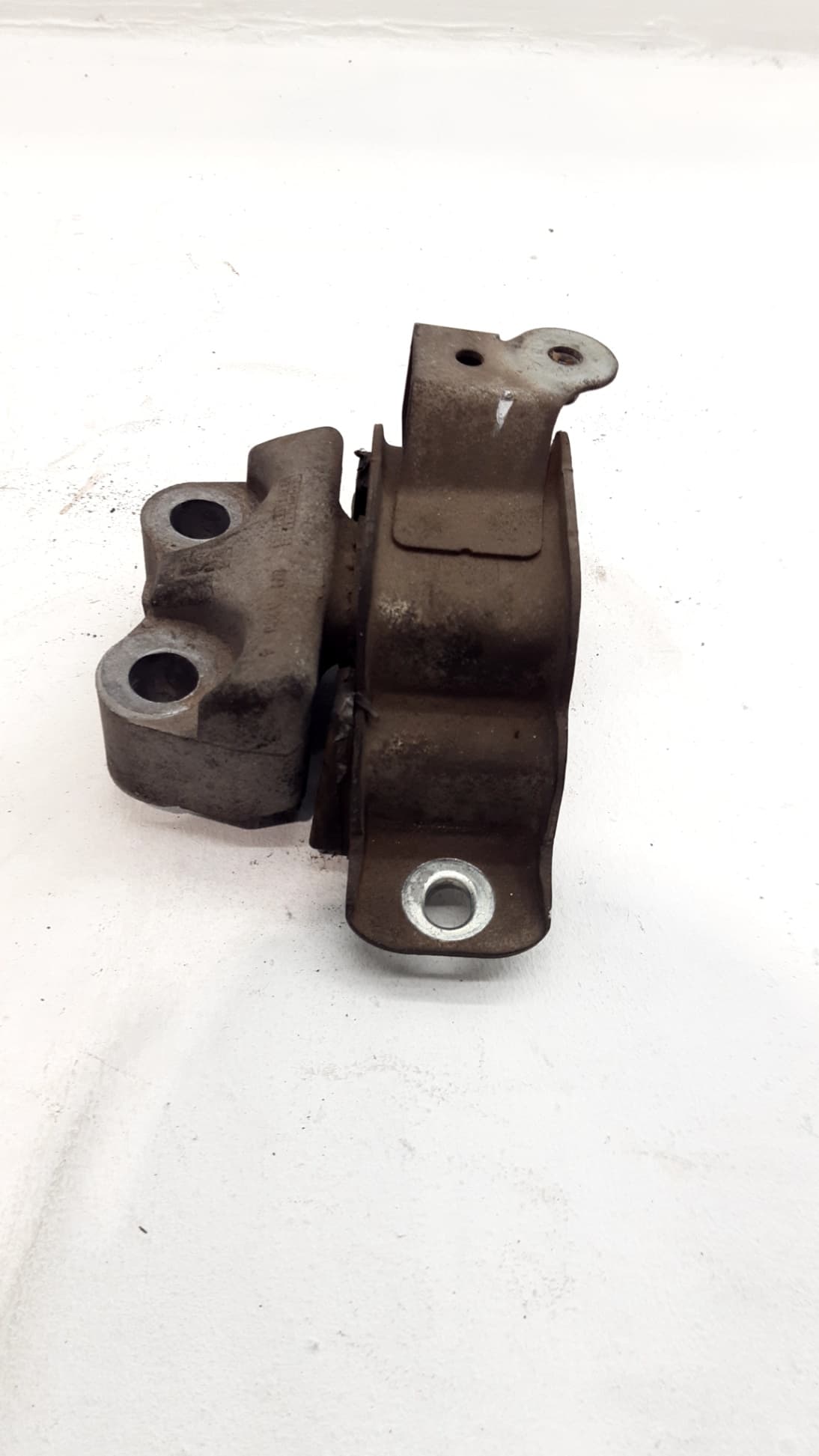 Soporte motor izquierdo FIAT PUNTO 3