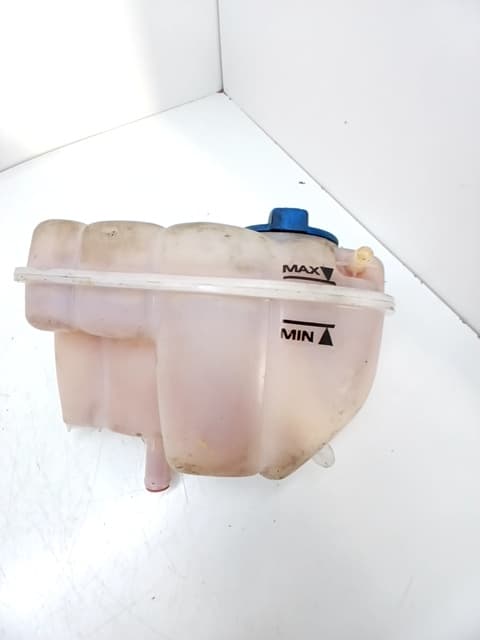 Deposito expansion AUDI A8 (4E2) 3