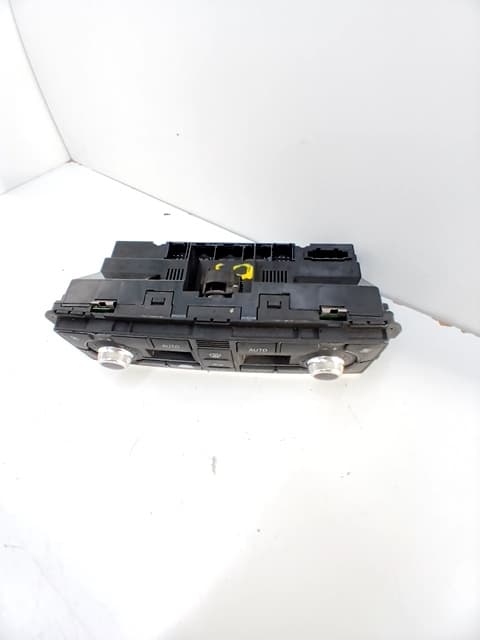 Mando climatizador AUDI A8 (4E2) 4