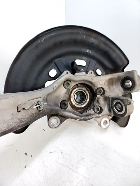 Mangueta delantera izquierda AUDI A8 (4E2) 2