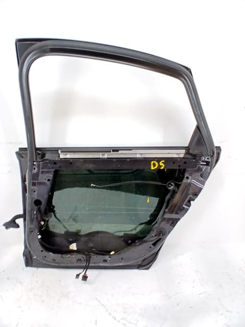 Puerta trasera derecha AUDI A8 (4E2) 2