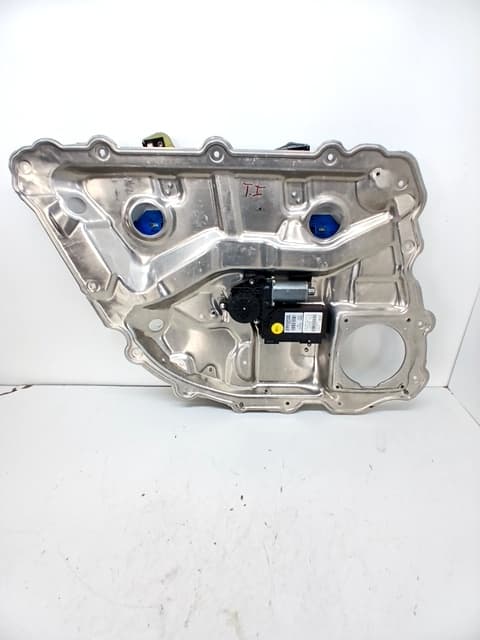 Elevalunas trasero izquierdo AUDI A8 (4E2) 4