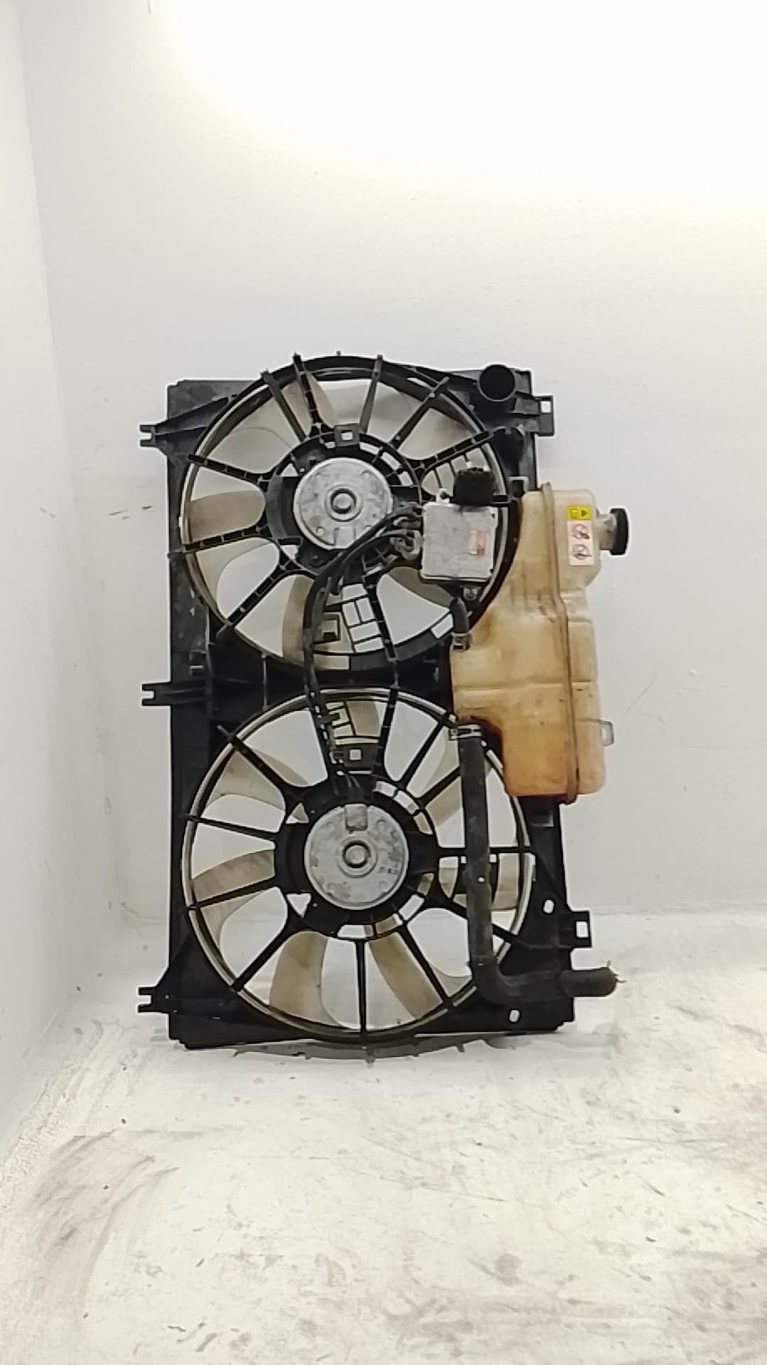 Electroventilador LEXUS IS 300 (JCE10) 2