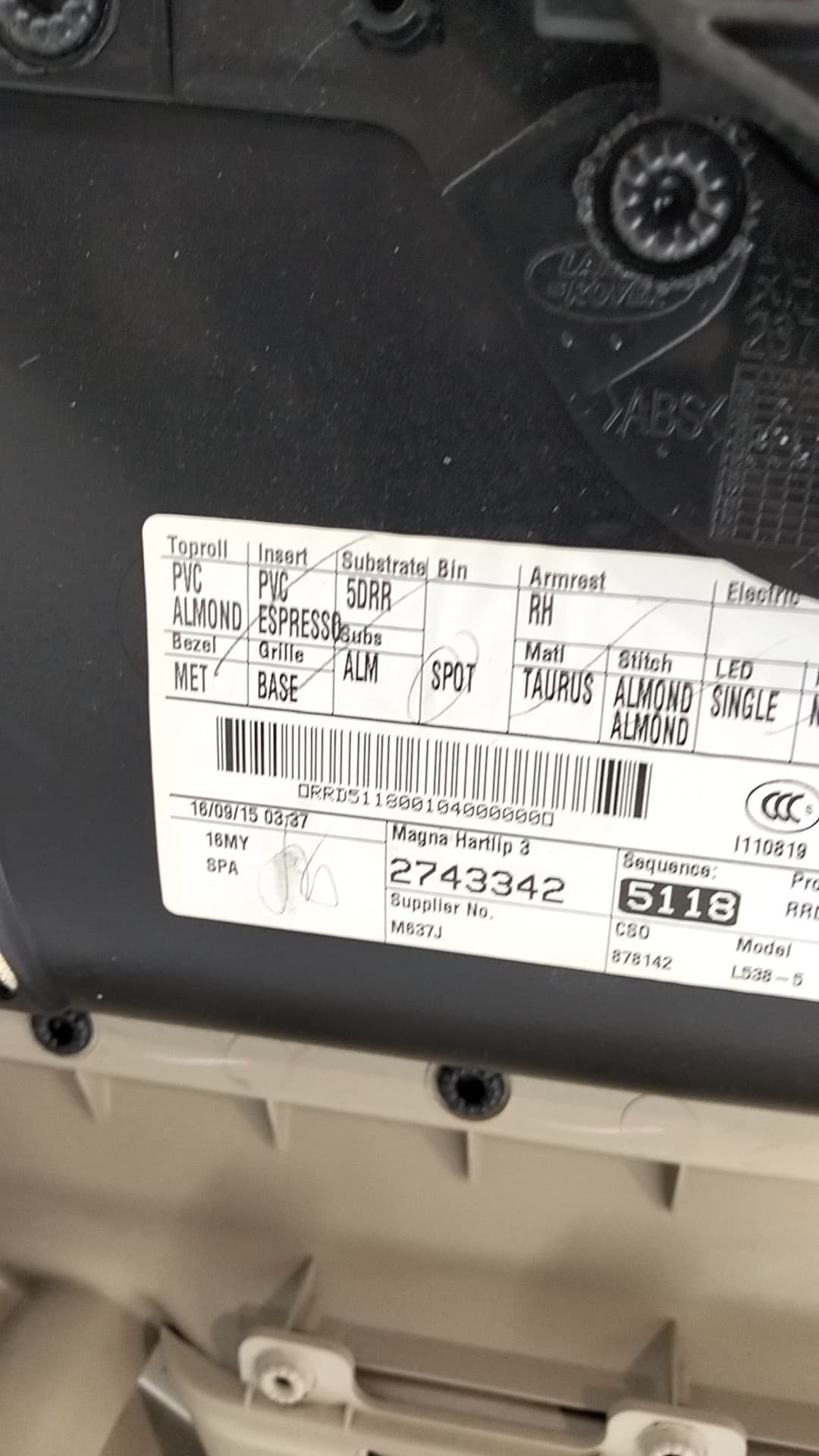 Guarnecido puerta trasera derecha LAND ROVER RANGE ROVER EVOQUE 3