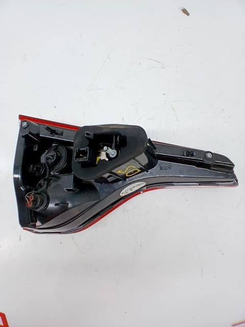 Piloto trasero derecho interior RENAULT SCENIC IV 2