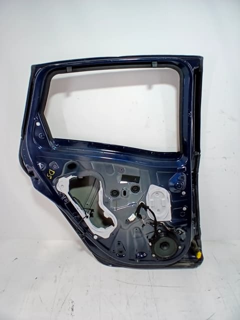 Puerta trasera izquierda RENAULT SCENIC IV