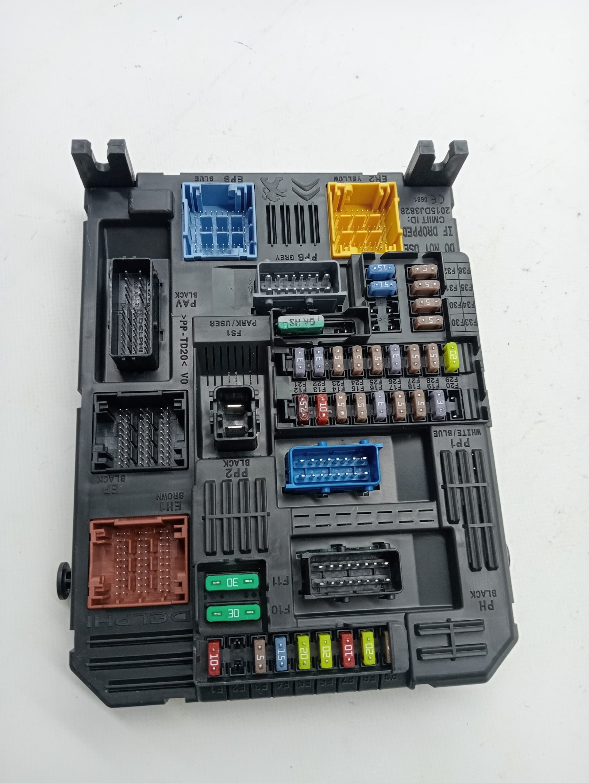 Caja precalentamiento CITROEN C5 AIRCROSS 3