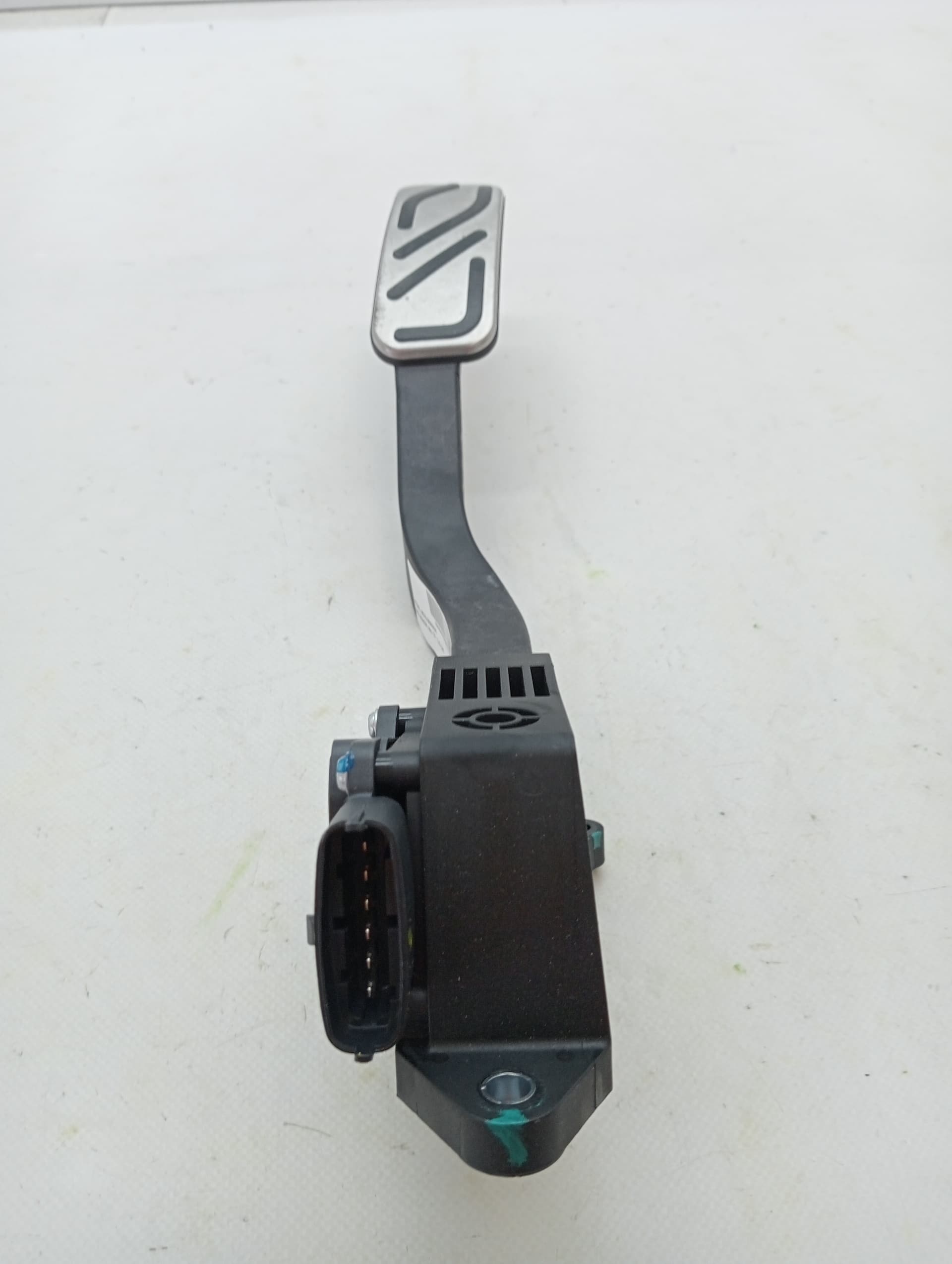 Pedal acelerador MG EHS 2