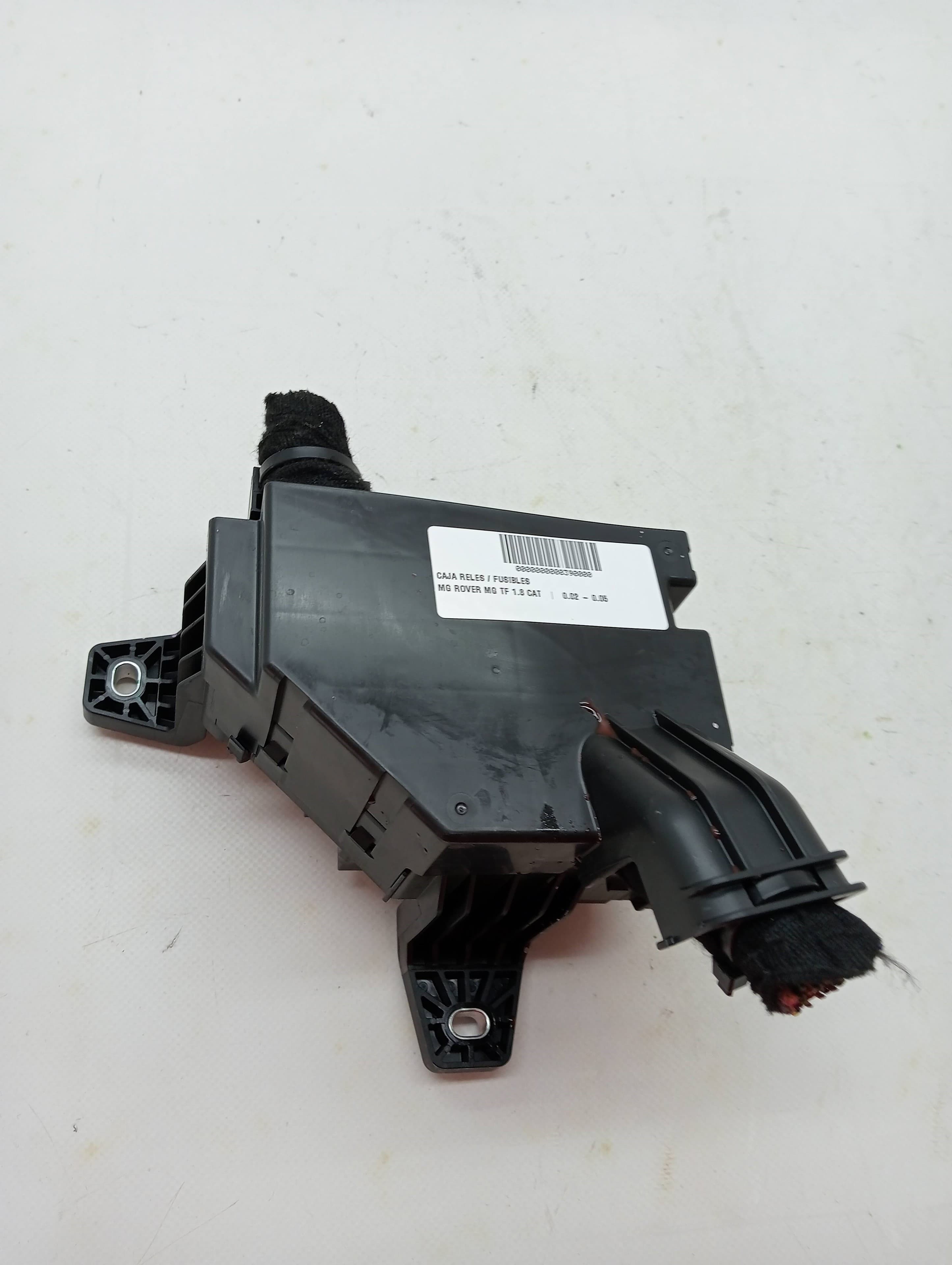 Caja reles / fusibles MG EHS