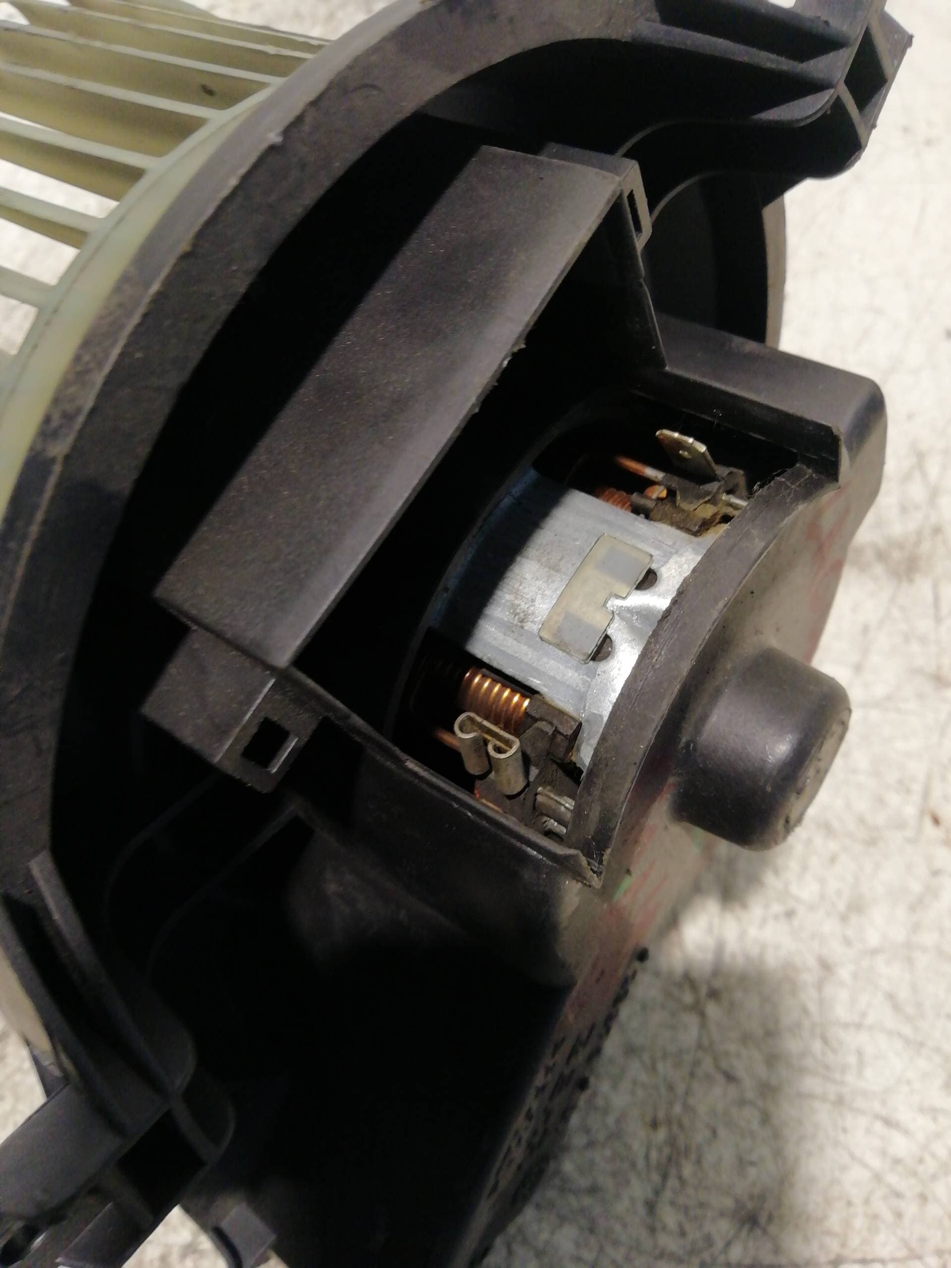Ventilador calefaccion RENAULT LAGUNA II (BG0) 3