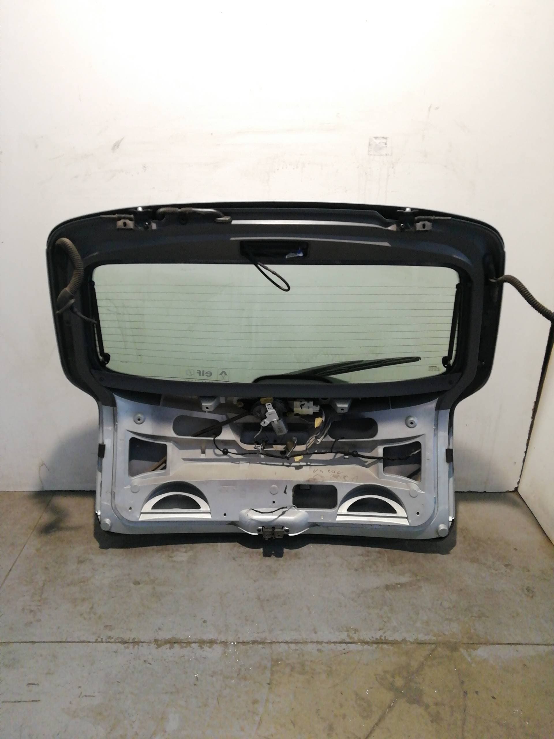 Porton trasero RENAULT LAGUNA II (BG0) 3