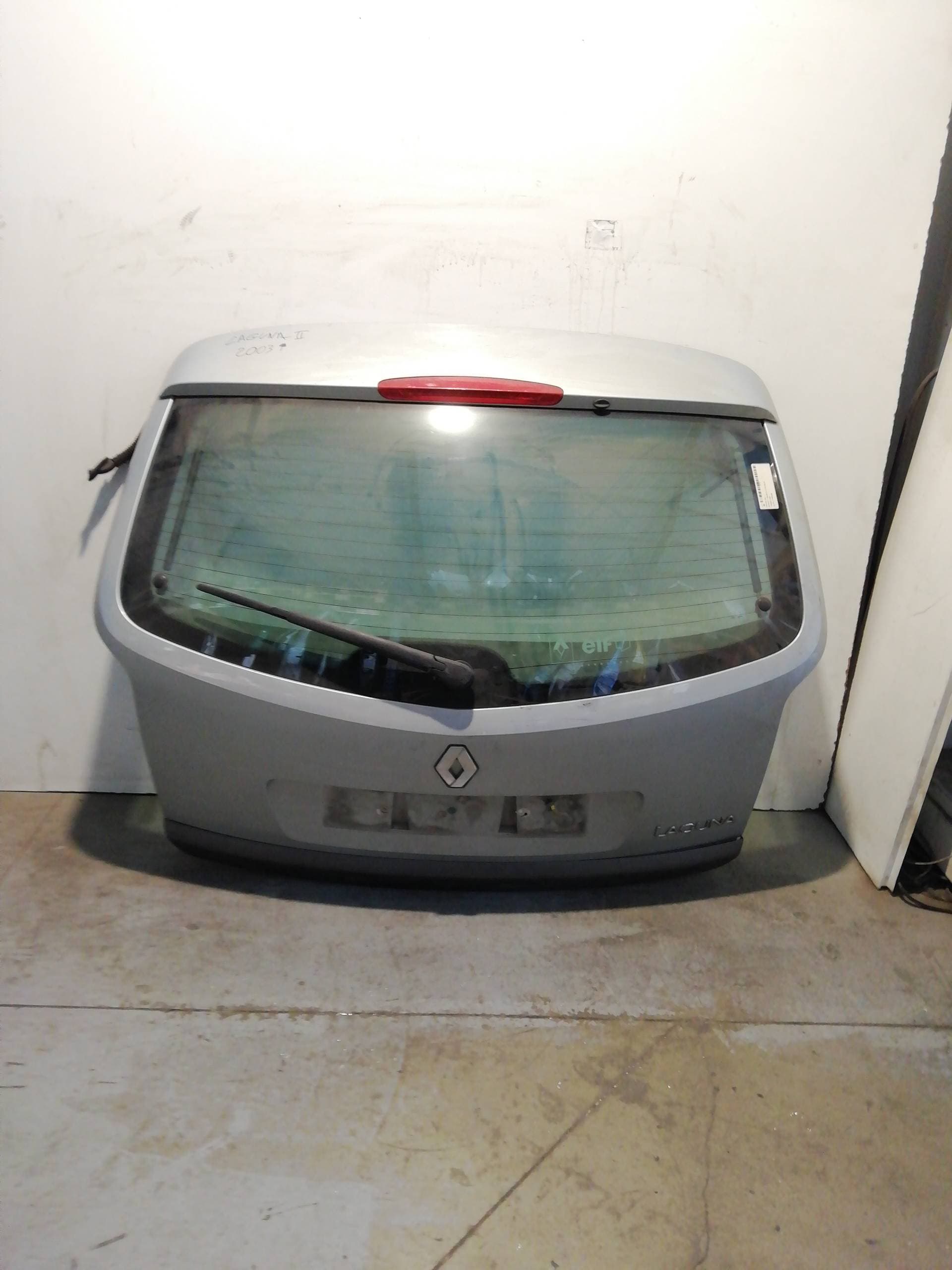 Porton trasero RENAULT LAGUNA II (BG0)