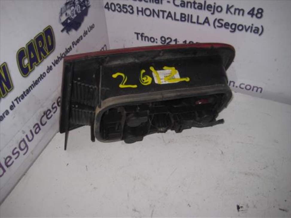 Piloto trasero izquierdo interior RENAULT LAGUNA II (BG0) 2